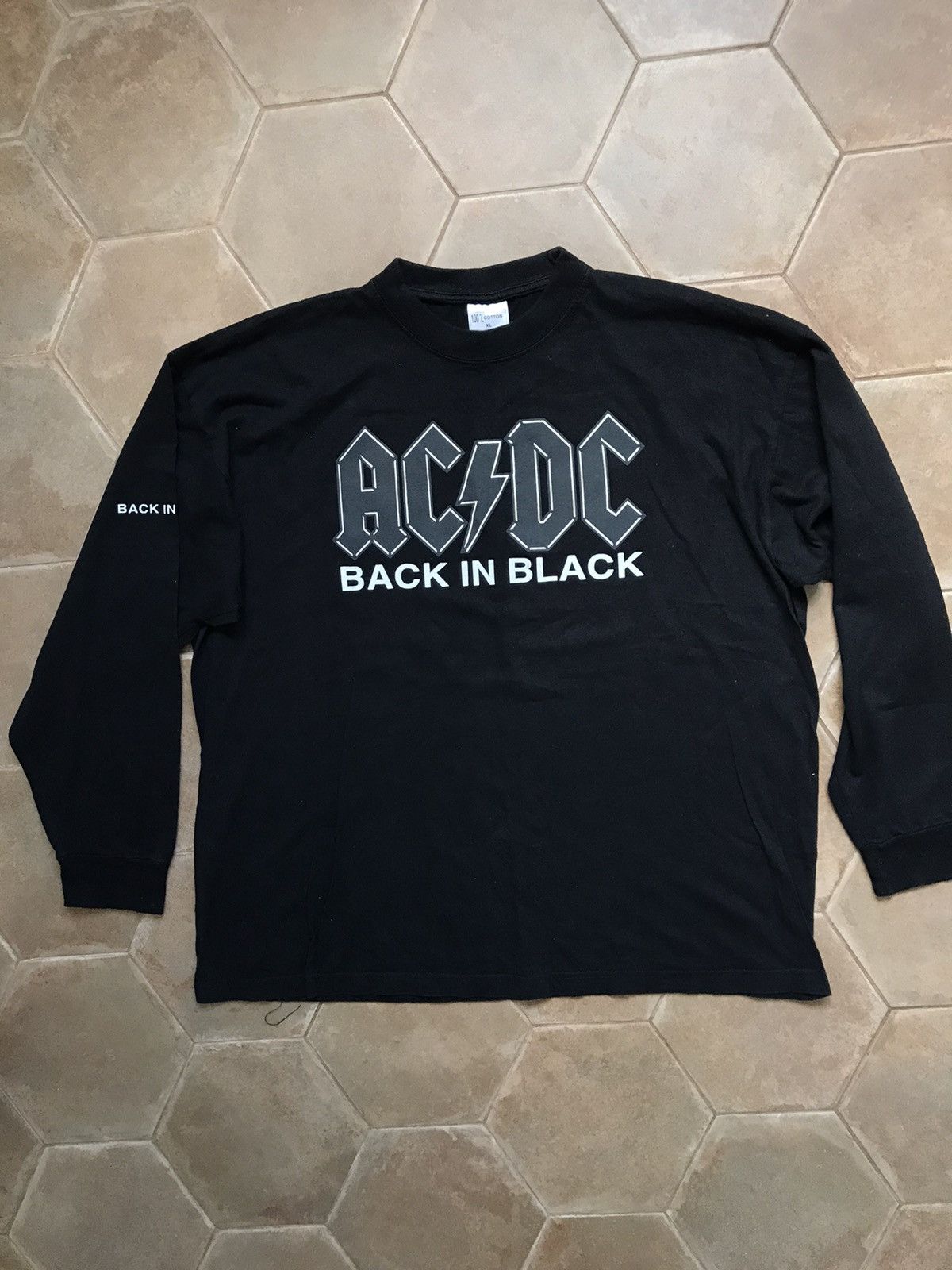 AC DC VINTAGE RARE LONG SLEEVE