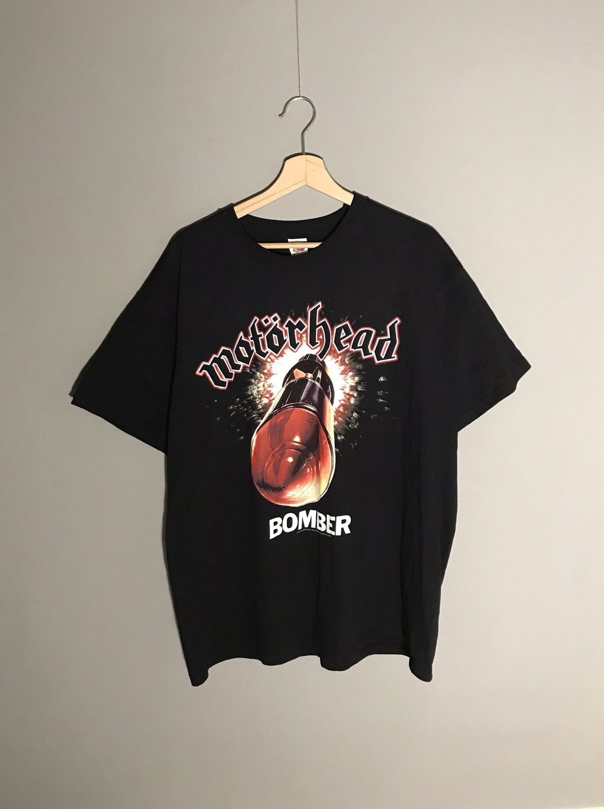Band Tees × Vintage MOTORHEAD BOMBER 2011 Vintage T-shirt Size US XL / EU 56 / 4 - 1 Thumbnail