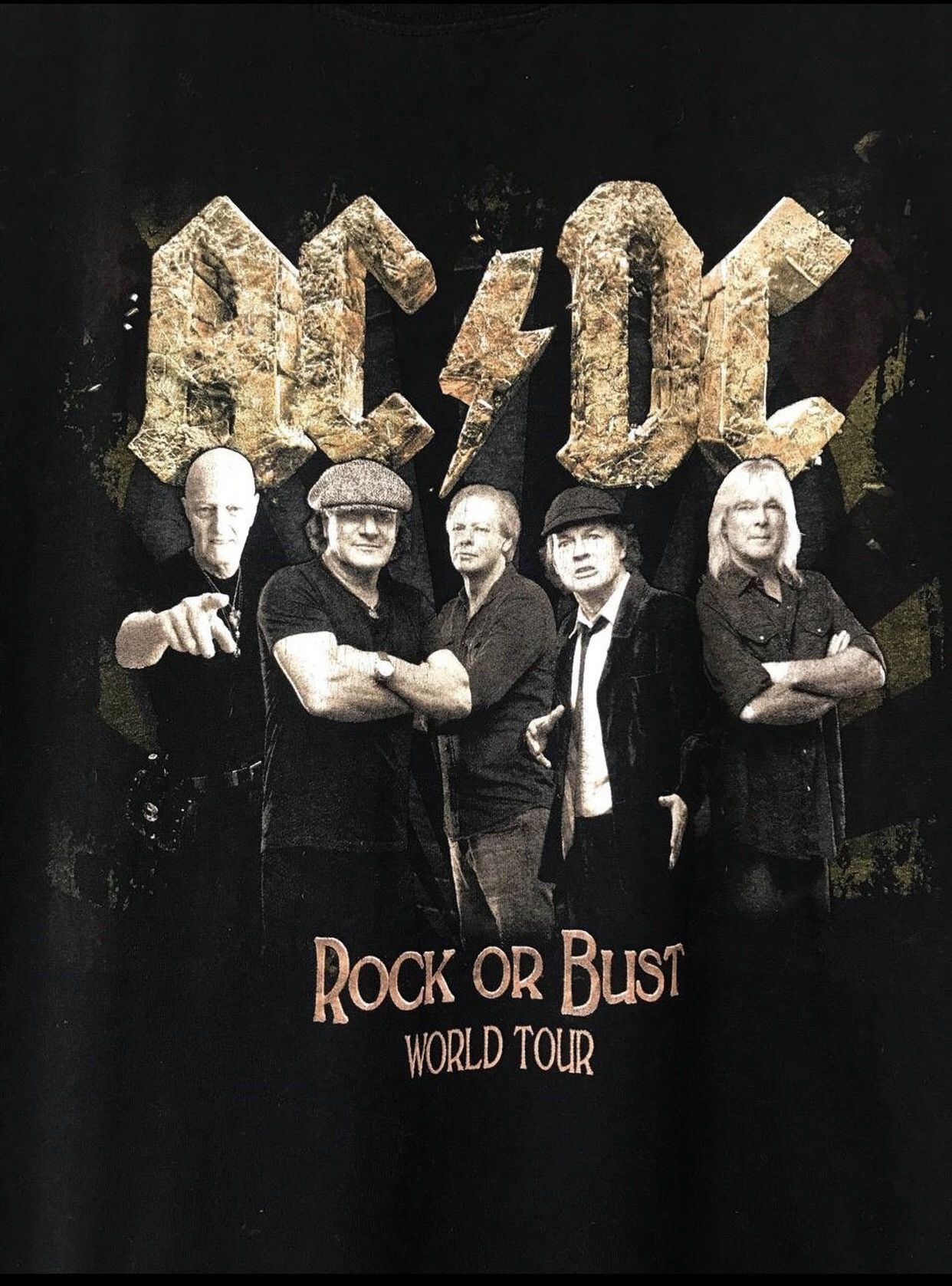 Band Tees AC/DC 2015 vintage rock band tour tee Size US L / EU 52-54 / 3 - 5 Thumbnail