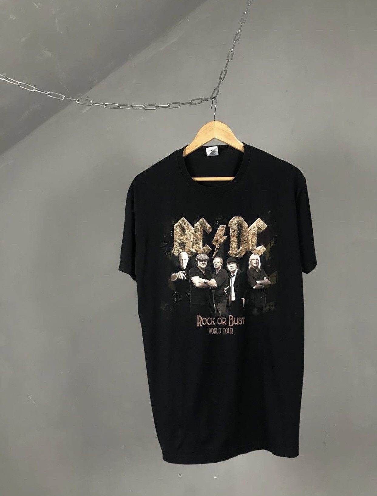 Band Tees AC/DC 2015 vintage rock band tour tee Size US L / EU 52-54 / 3 - 1 Thumbnail
