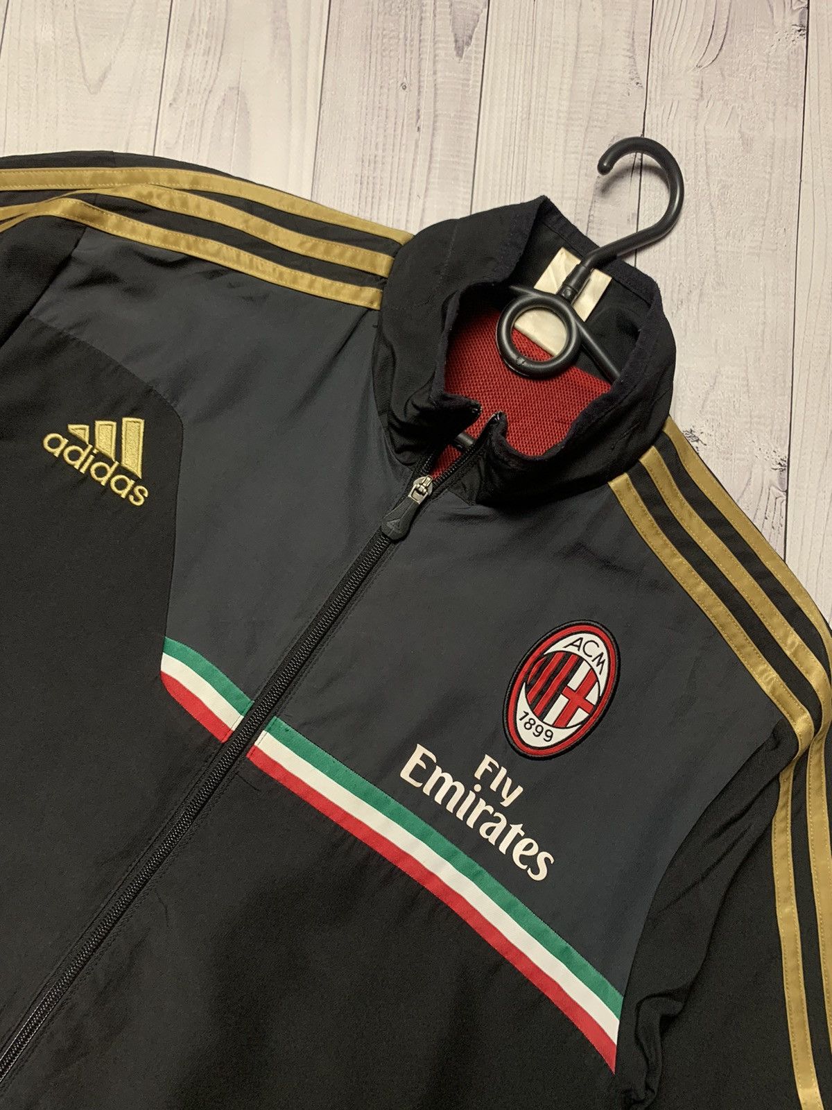 Adidas × Vintage Vintage adidas AC Milan soccer track jacket size L Size US L / EU 52-54 / 3 - 3 Thumbnail
