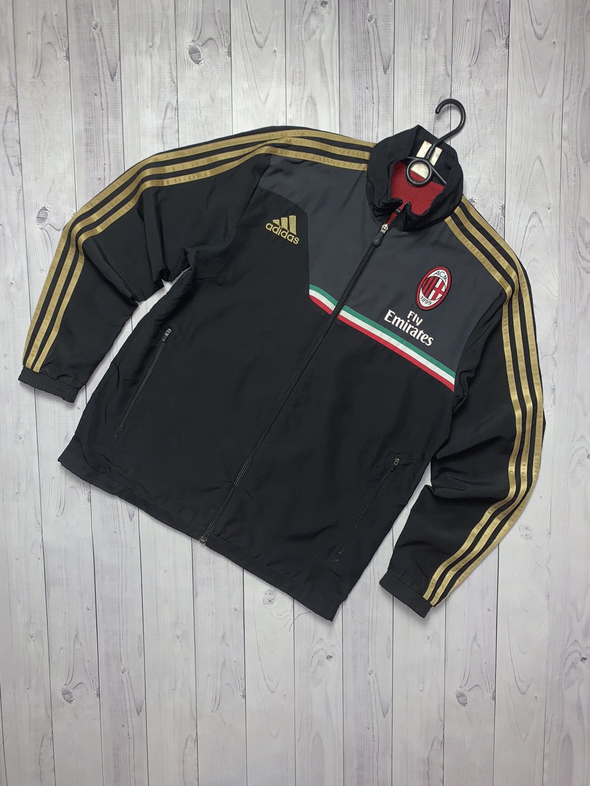 Adidas × Vintage Vintage adidas AC Milan soccer track jacket size L Size US L / EU 52-54 / 3 - 1 Thumbnail