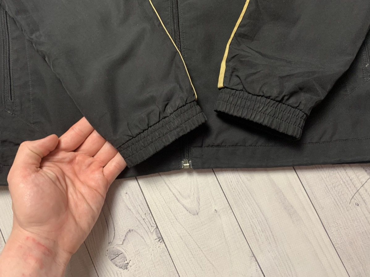 Adidas × Vintage Vintage adidas AC Milan soccer track jacket size L Size US L / EU 52-54 / 3 - 5 Thumbnail