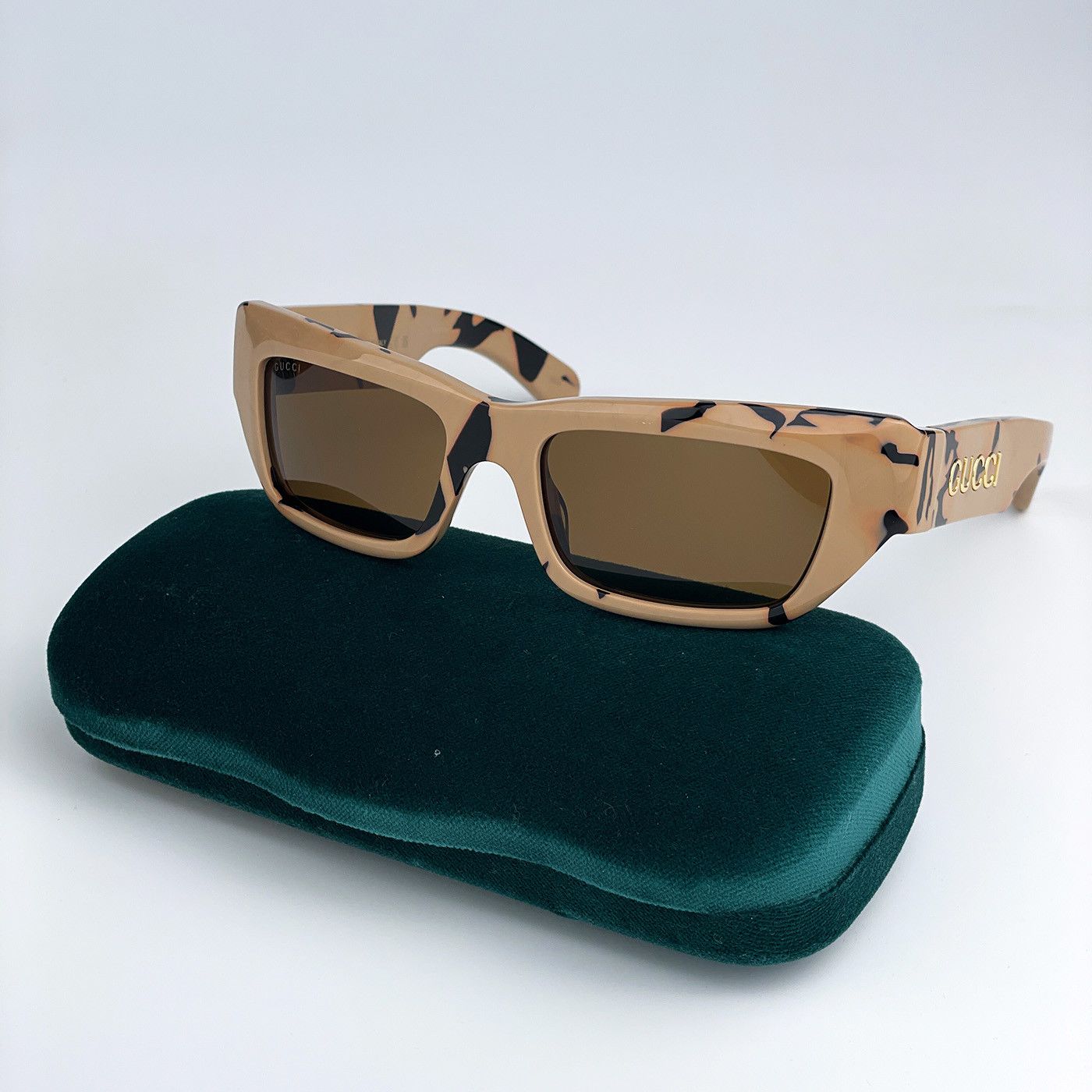 NEW Gucci GG1104S 002 Transparent Brown Gold Brown Pilot Unisex Sunglasses Gucci NEW Gucci GG1104S 002 Pilot Unisex Sunglasses | Grailed main image 2