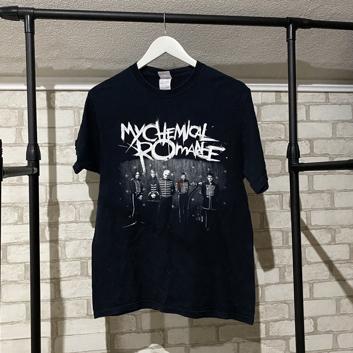 Band Tees × My Chemical Romance × Vintage Vintage 00s My Chemical Romance T-Shirt Size US M / EU 48-50 / 2 - 1 Thumbnail