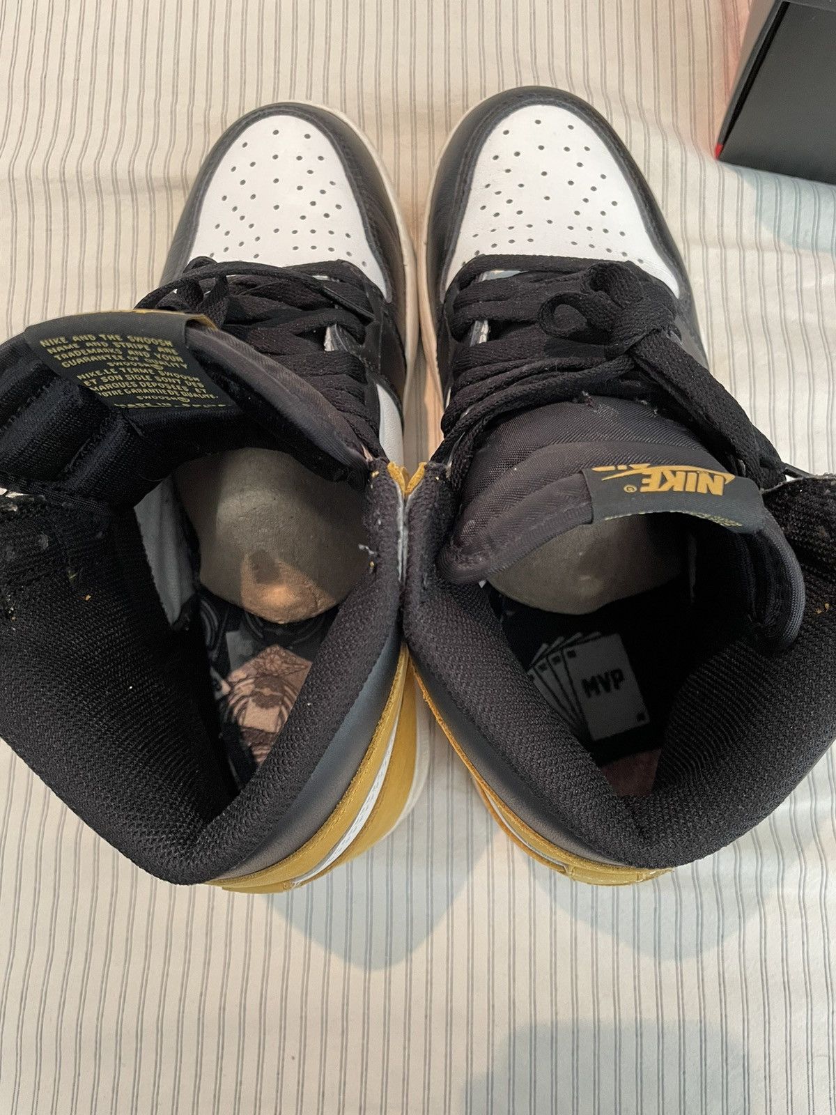 Yellow Ochre Jordan 1