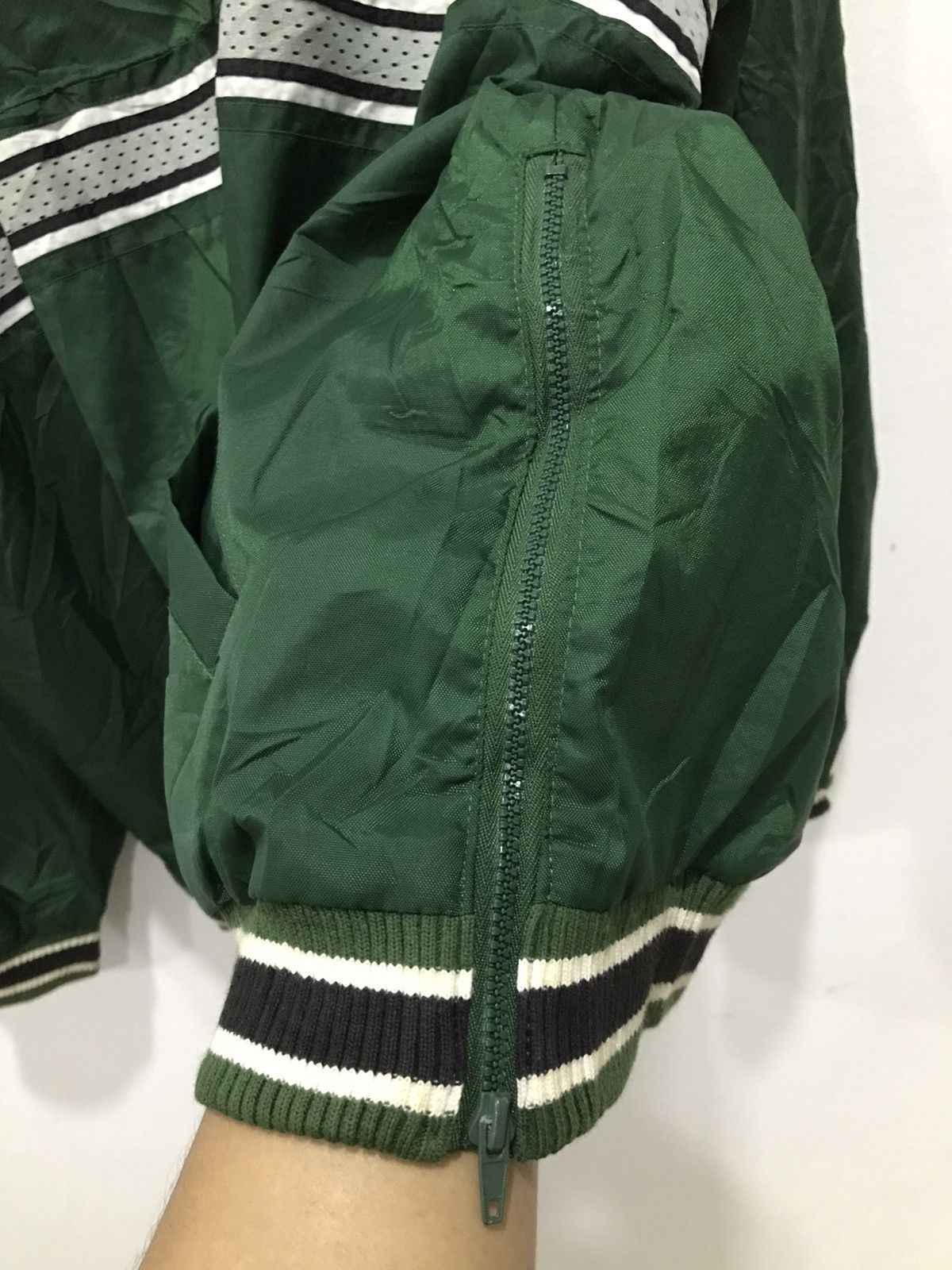 Reebok Vintage Reebok Anorak windbreaker jacket Size US XL / EU 56 / 4 - 11 Thumbnail