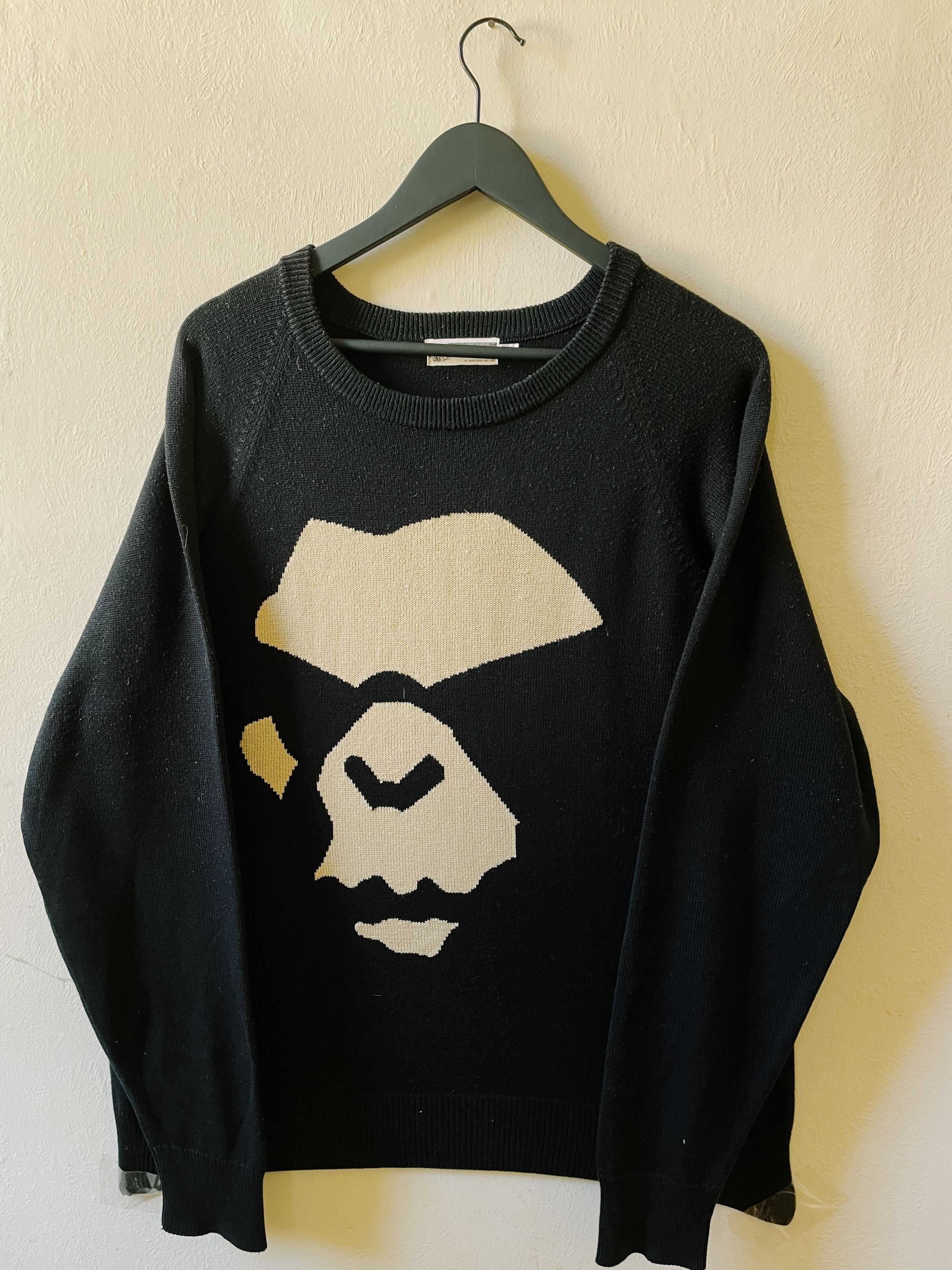 Bape Vintage Y2K Bape A Bathing Ape Angry Ape Face Knit Sweater Size US L / EU 52-54 / 3 - 1 Preview