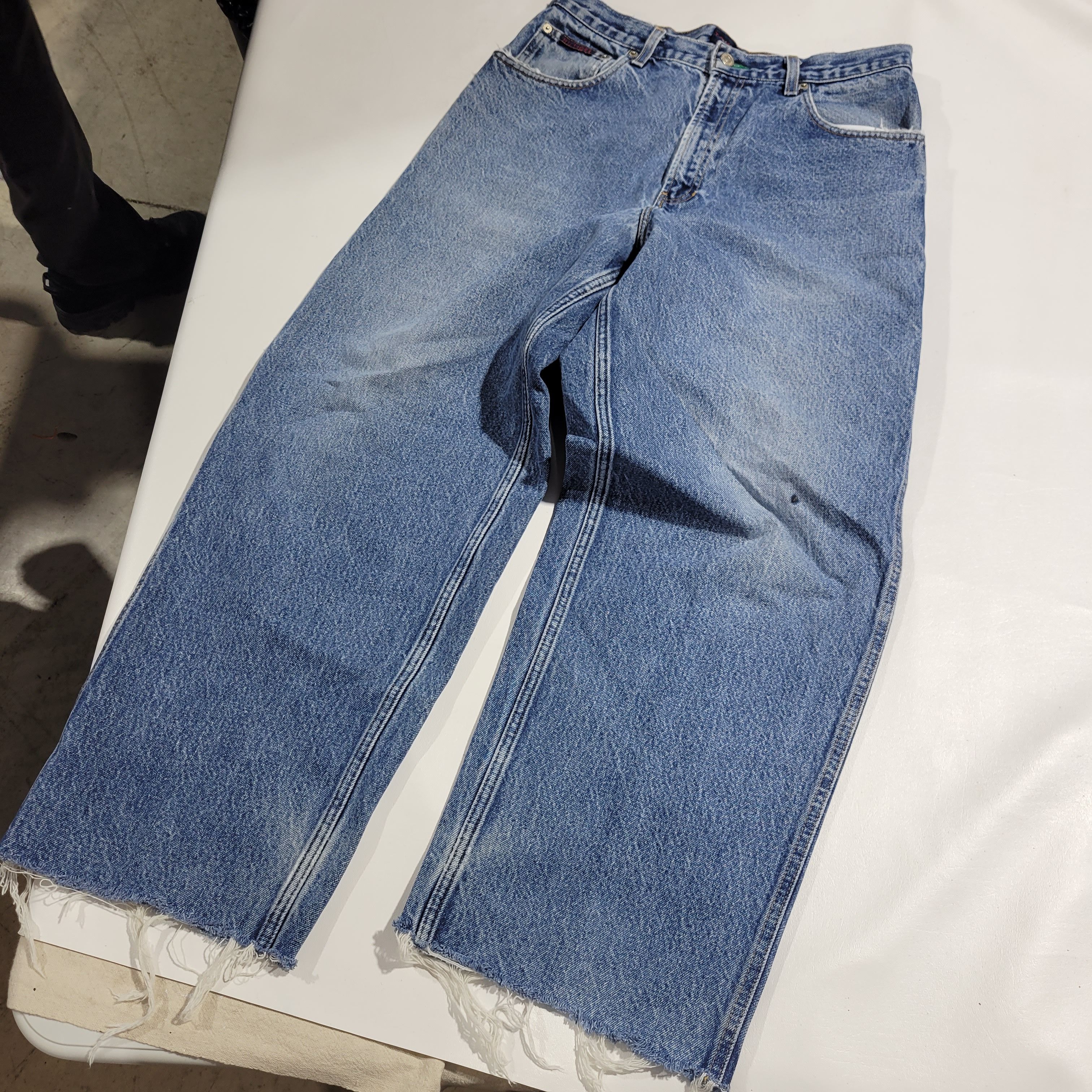Tommy Hilfiger × Vintage 90's Tommy Hilfiger Jeans 32x28 Size US 32 / EU 48 - 3 Thumbnail