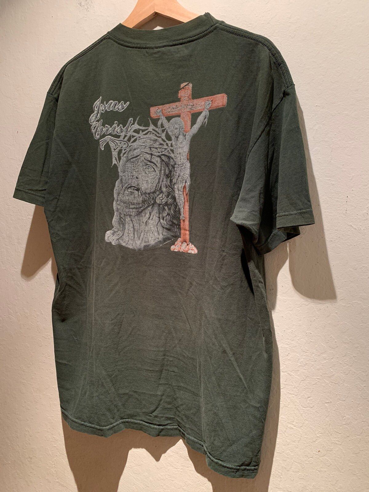 Vintage *RARE* Vintage Jesus Christ Crucifixion Religious T-Shirt Size US L / EU 52-54 / 3 - 1 Preview