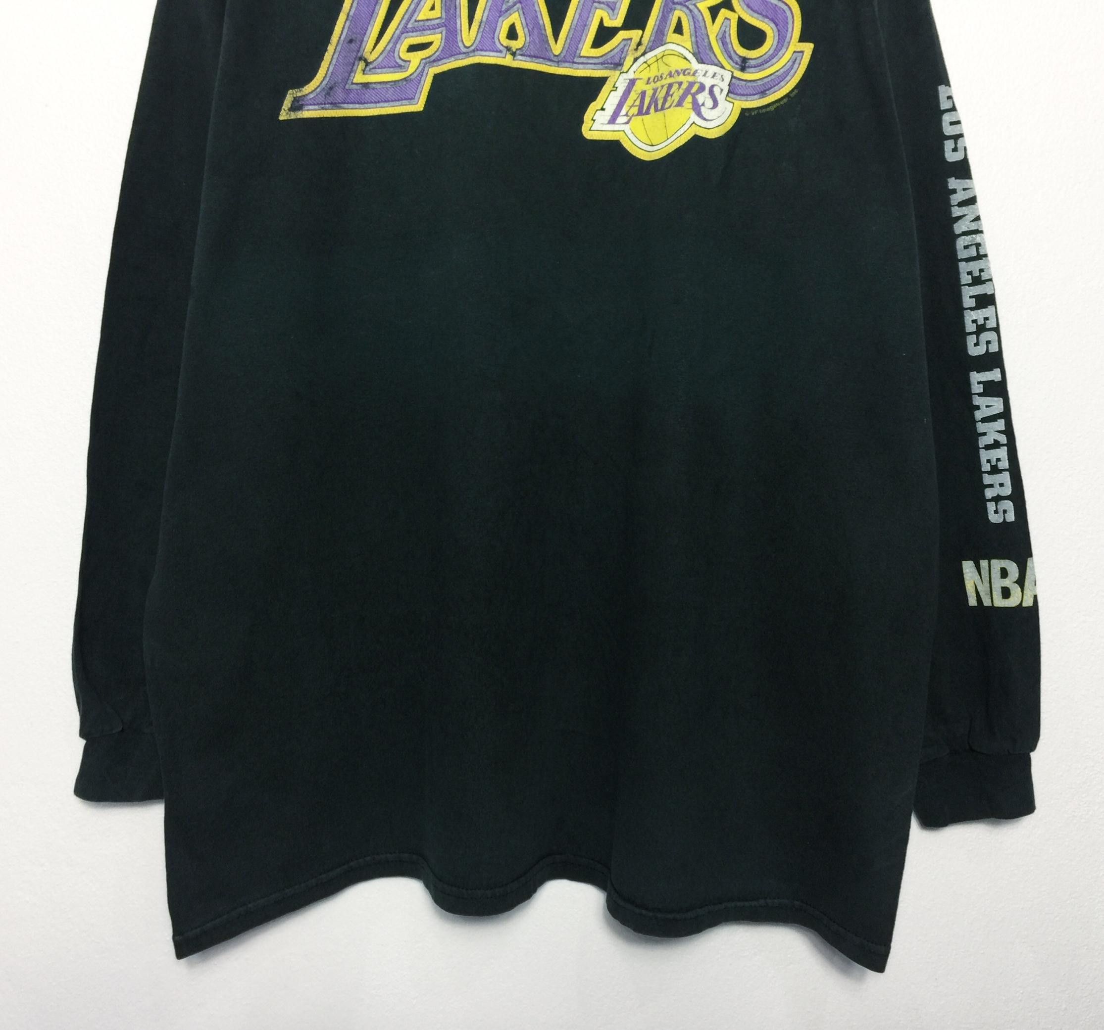 NBA Rare Vintage Los Angeles Lakers L/S Tees Size US XL / EU 56 / 4 - 5 Thumbnail