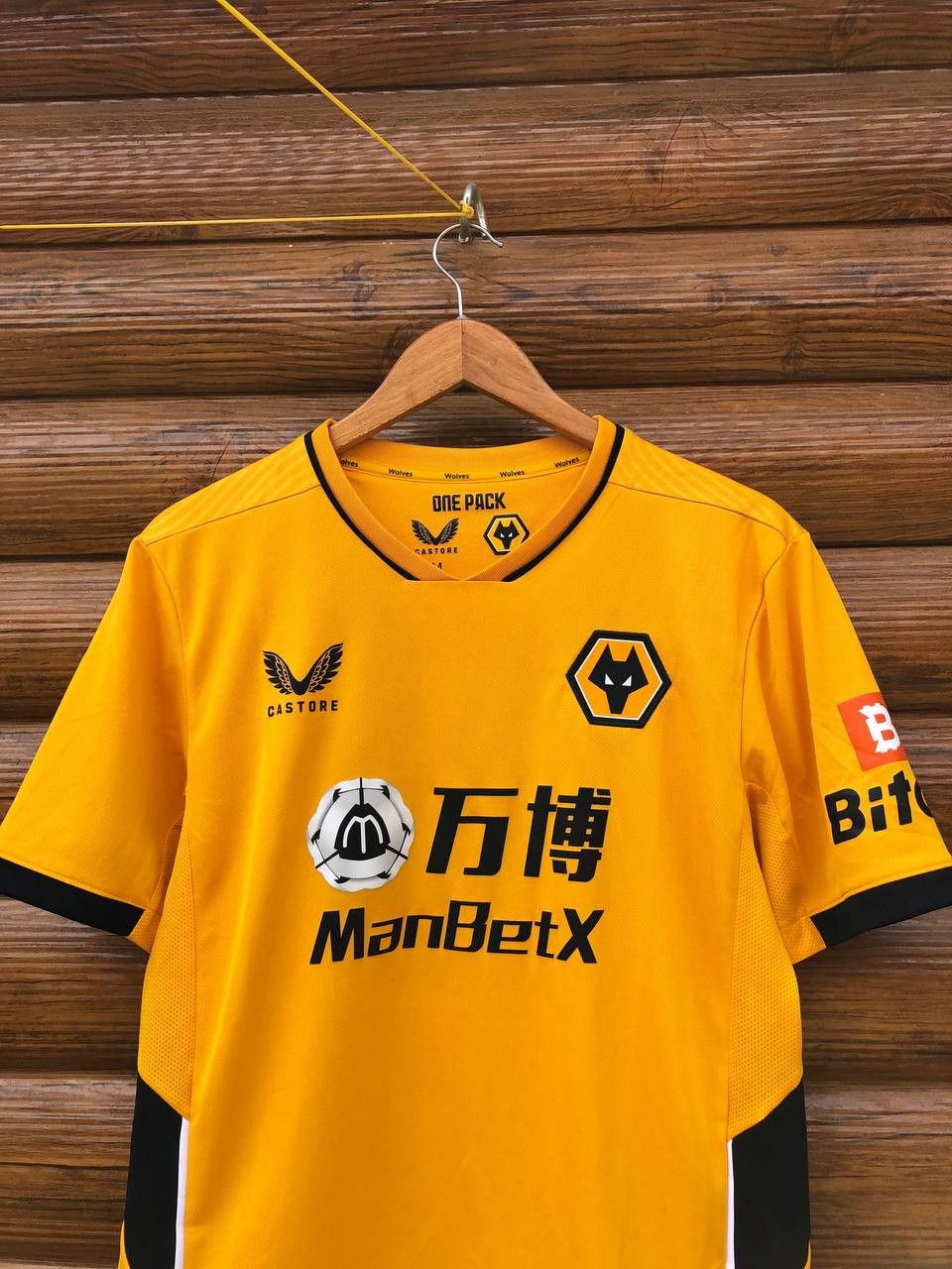 Vintage Wolverhampton Wanderers Wolves Authentic Home Jersey Size US M / EU 48-50 / 2 - 2 Thumbnail