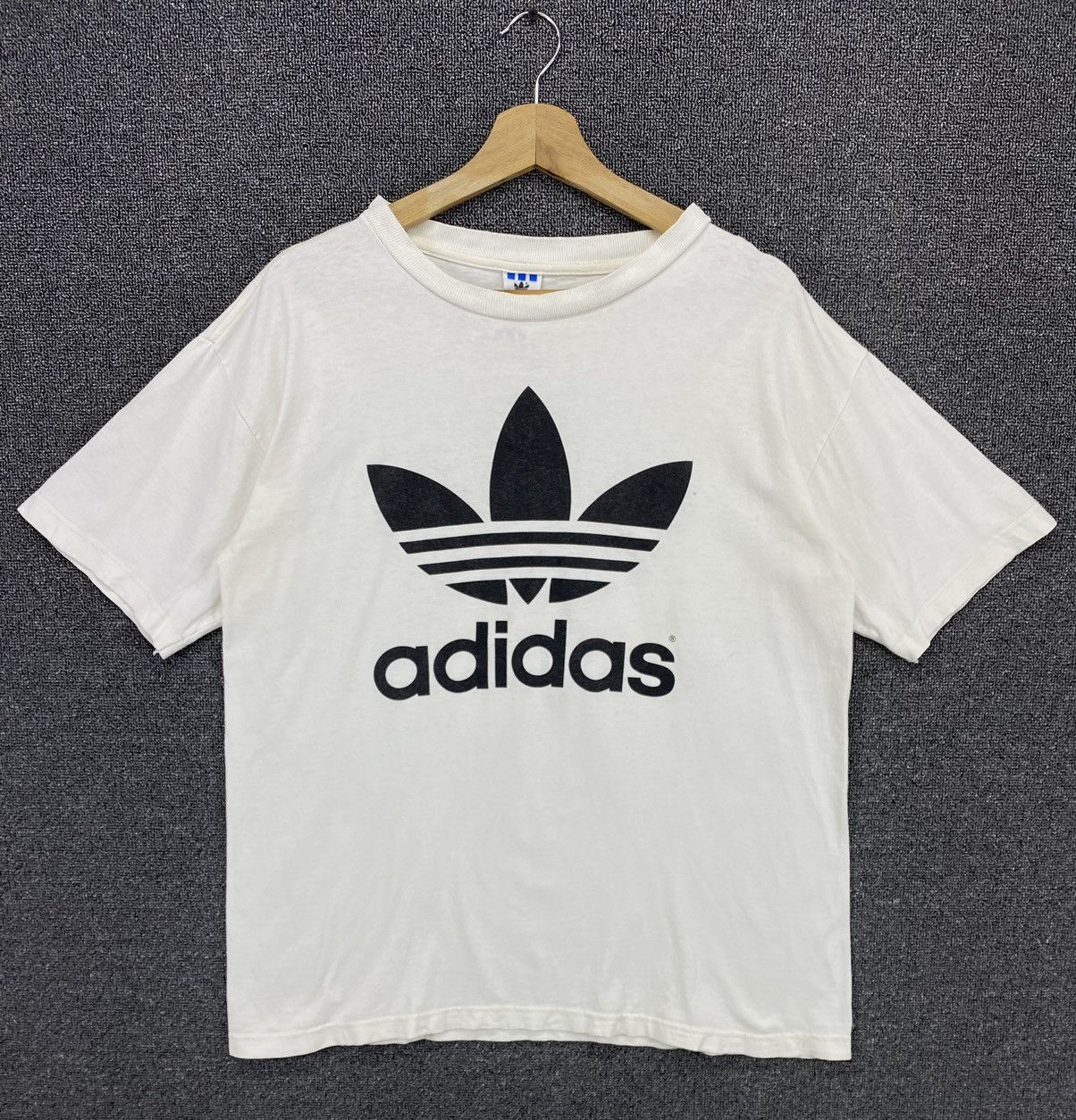 Adidas Vintage Adidas Trefoils Big Logo Print Mirror Tees T Shirts Size US M / EU 48-50 / 2 - 2 Thumbnail