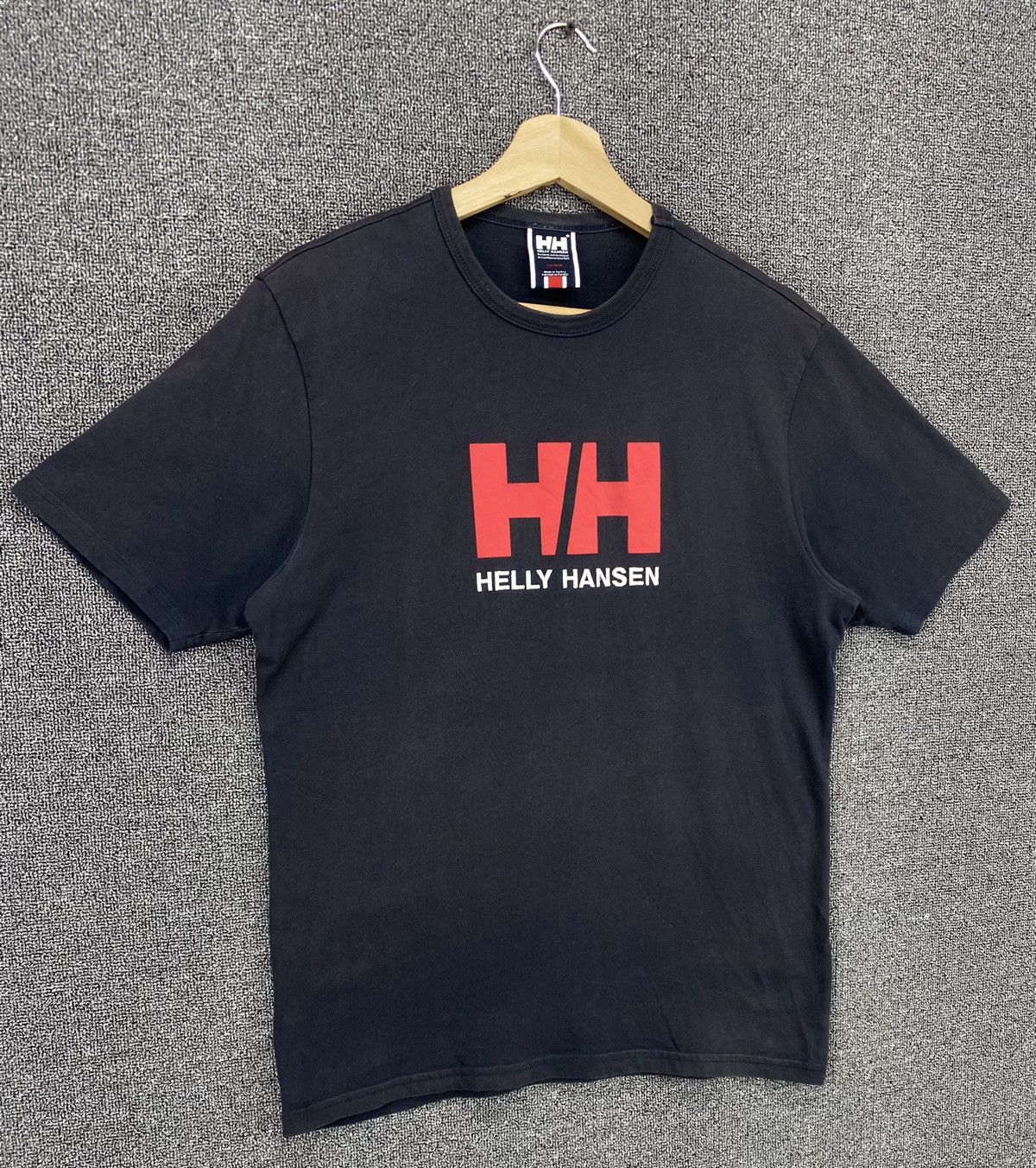 Helly Hansen Vintage Helly Hansen Big Logo Tees T Shirts Size US M / EU 48-50 / 2 - 2 Thumbnail