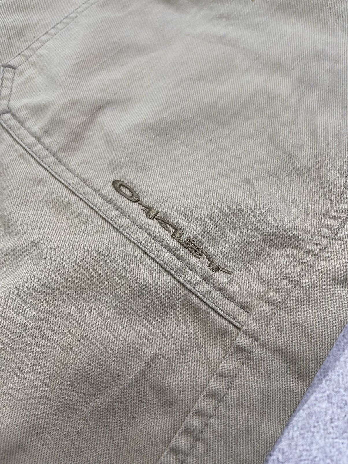 Oakley Vintage Oakley Shorts Beige Y2K Size US 34 / EU 50 - 4 Thumbnail