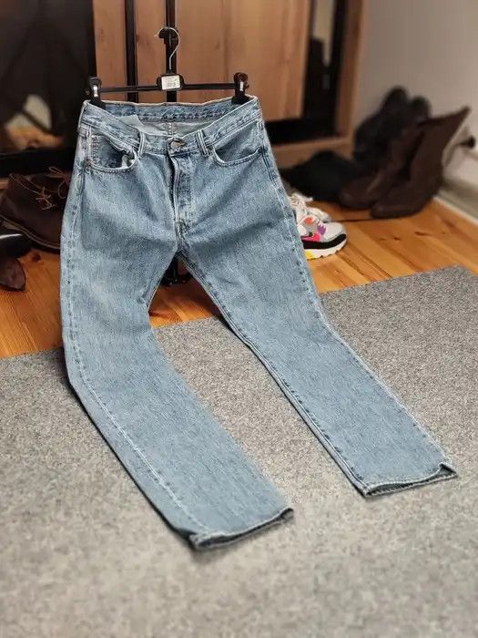 Levi's Vintage Levis 501 mens classic USA wash Denim Jeans Size US 33 - 10 Thumbnail