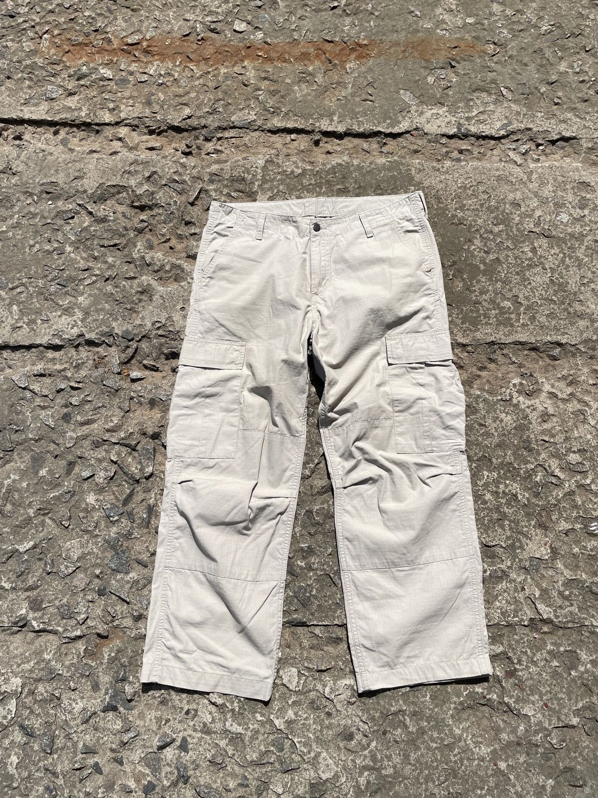 Vintage Carhartt WIP Regular Cargo Pants
