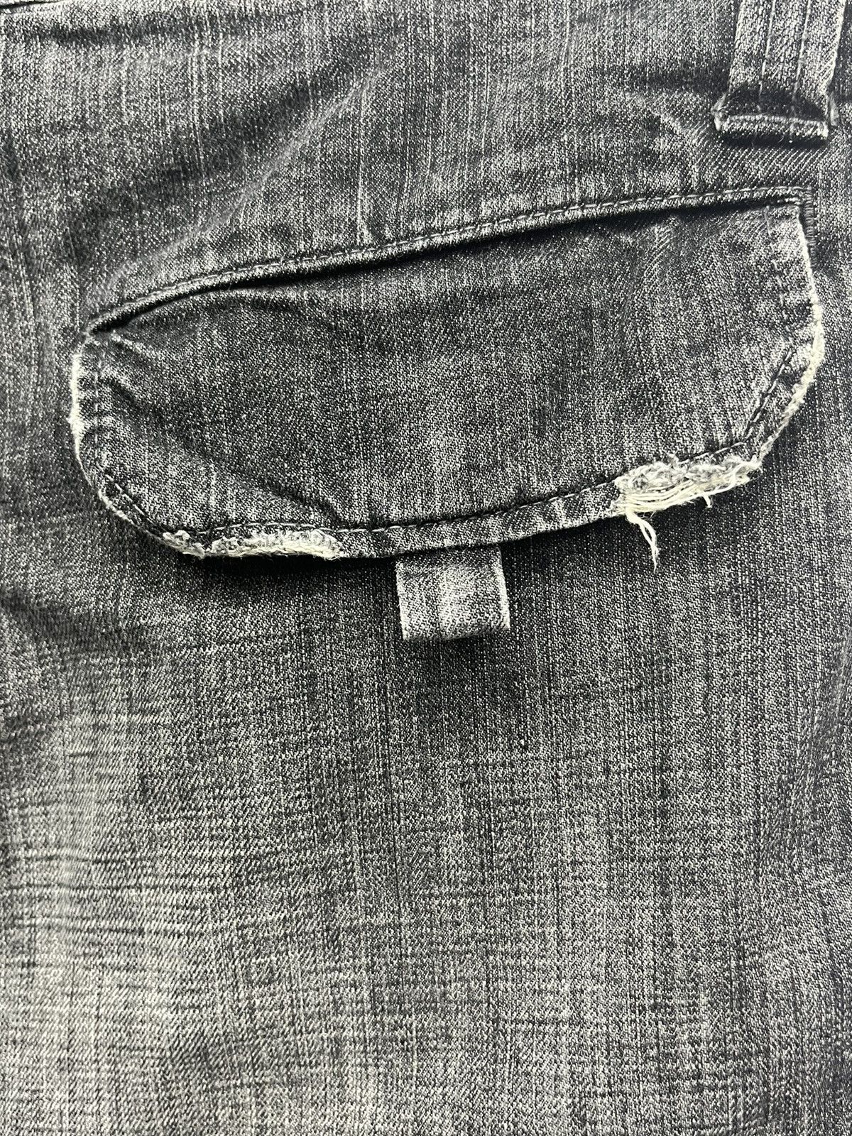 Japanese Brand × Vintage 🔫 Vintage SLOW GUN JAPAN Zipper Leg Flare Distressed Black Size US 32 / EU 48 - 13 Thumbnail