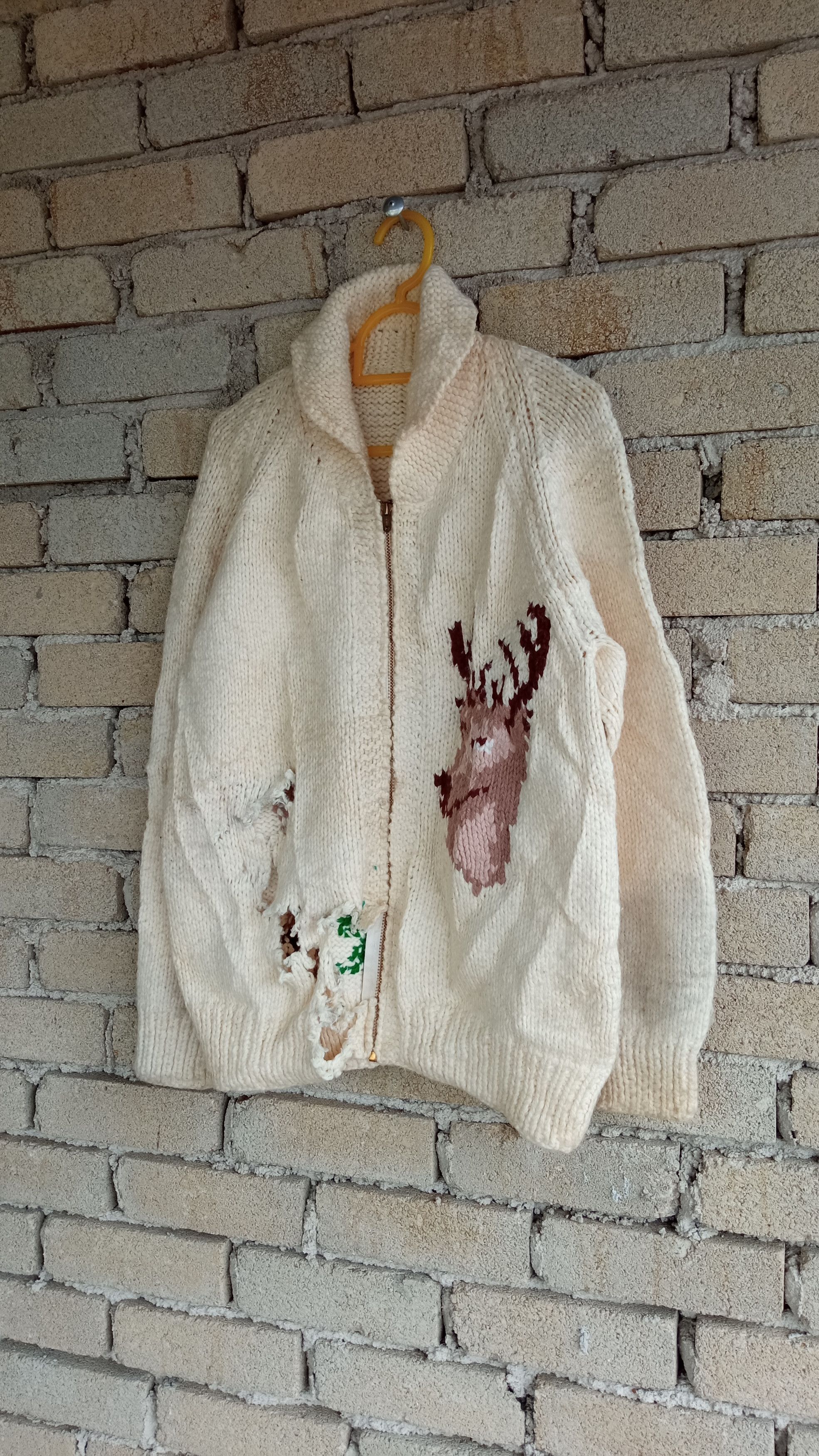 Japanese Brand × Vintage 🔥🔥Vintage Japanese Brand Distressed Knitwear Sweatshirt Size US M / EU 48-50 / 2 - 3 Thumbnail