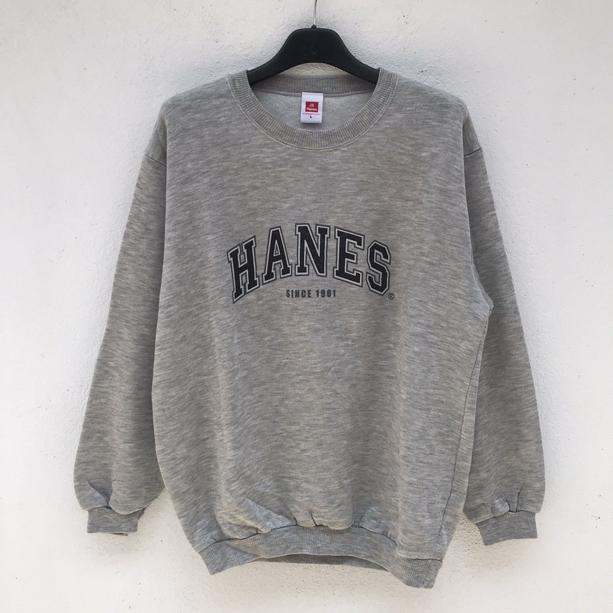 Hanes × Vintage Made In Japan Hanes Big Logo Crewneck Sweatshirt Size US L / EU 52-54 / 3 - 1 Thumbnail