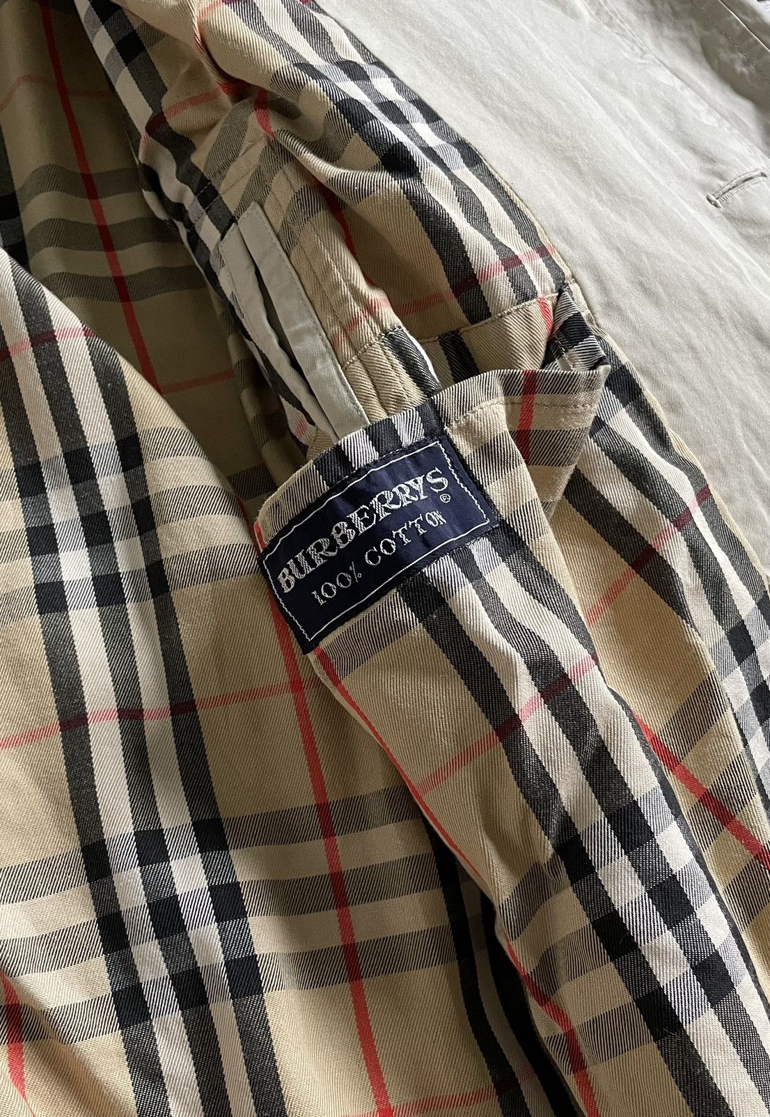 Burberry Vintage Burberry Beige Long Trench Coat Jacket Size US XL / EU 56 / 4 - 15 Thumbnail