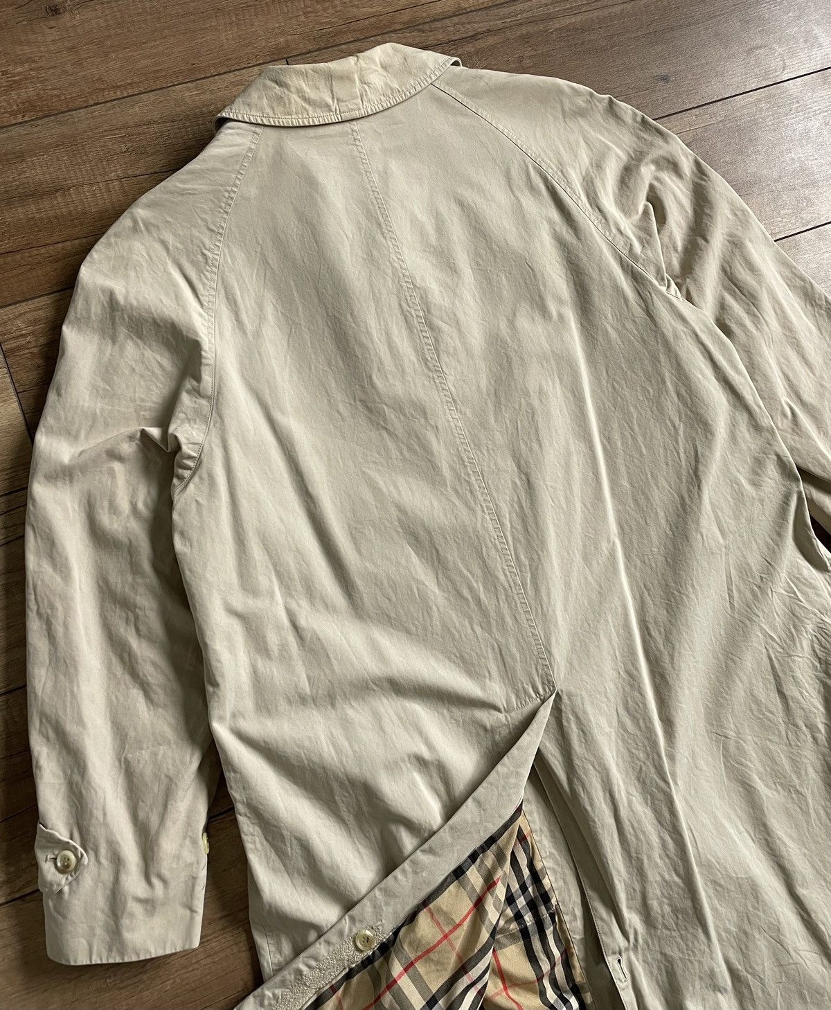 Burberry Vintage Burberry Beige Long Trench Coat Jacket Size US XL / EU 56 / 4 - 10 Thumbnail