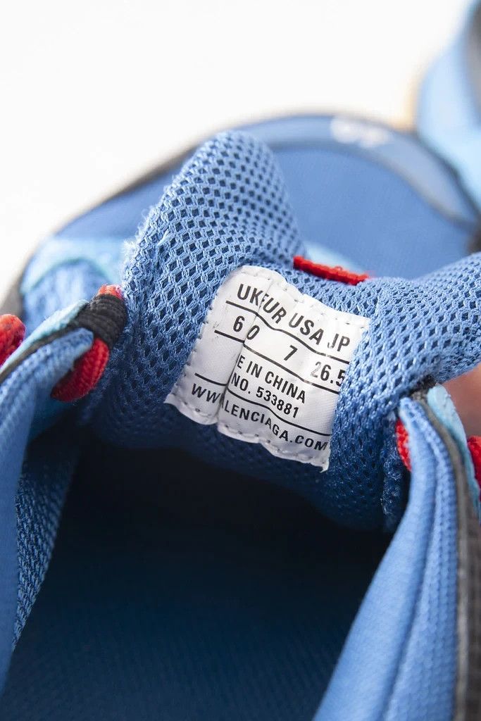 Balenciaga AW18 blue yellow red Triple S sneakers Size US 7 / EU 40 - 7 Thumbnail