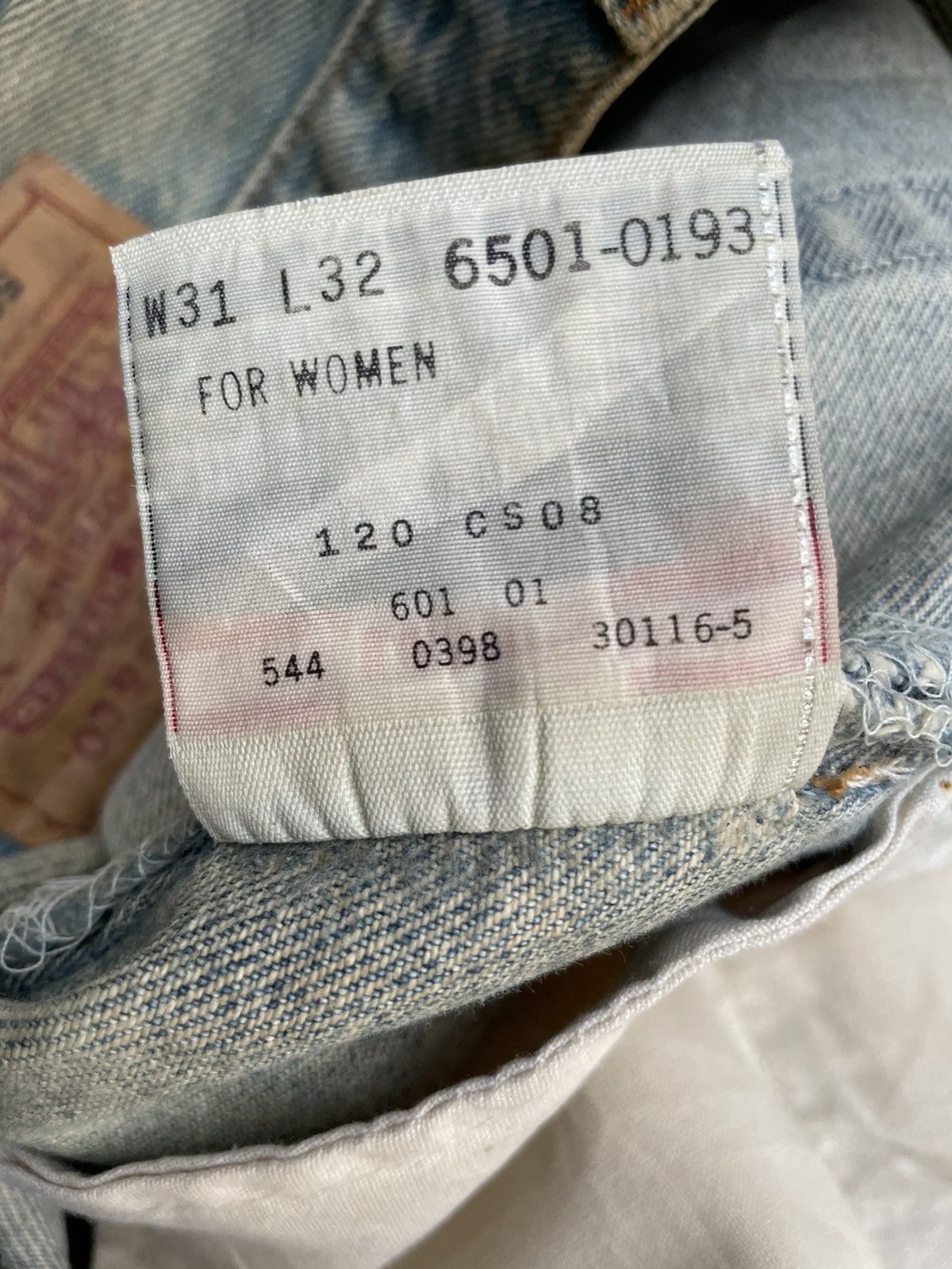 Levi's × Vintage Vintage 1998 Levis 501 e Women Faded Distresed Denim Size 31" - 15 Thumbnail