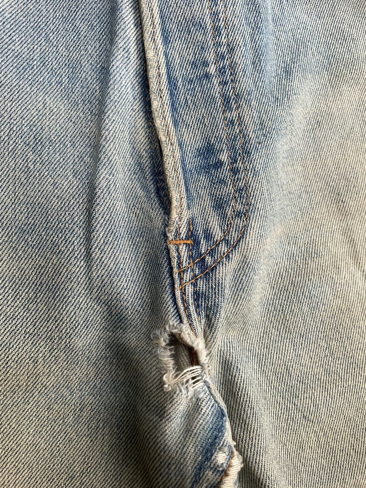 Levi's × Vintage Vintage 1998 Levis 501 e Women Faded Distresed Denim Size 31" - 21 Thumbnail