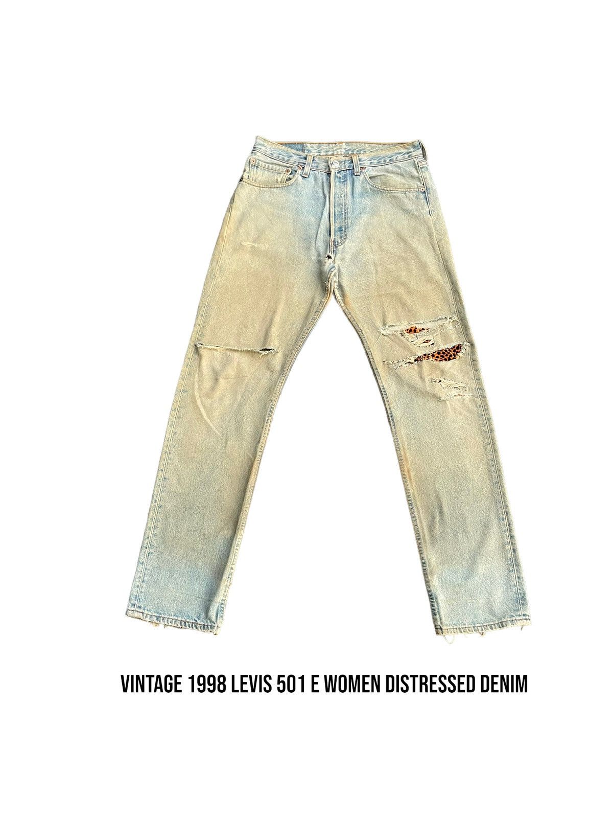 image of Distressed Denim x Levis Vintage 1998 Levis 501 E Women Faded Distresed Denim in Blue (Size 31)