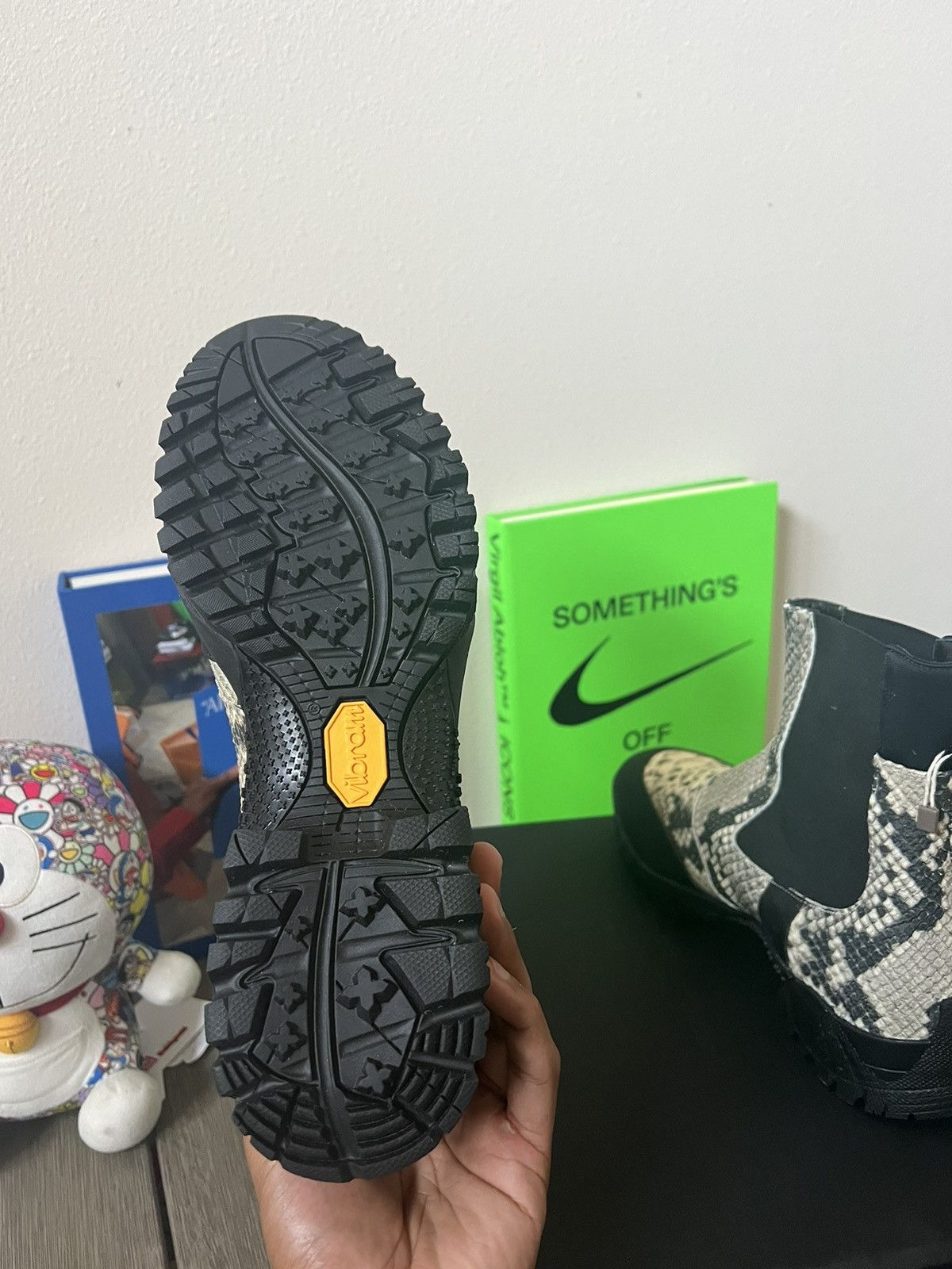 1017 ALYX 9SM 1017 ALYX 9SM Snakeskin Vibram Chelsea Boots SS19 Size US 10 / EU 43 - 8 Thumbnail