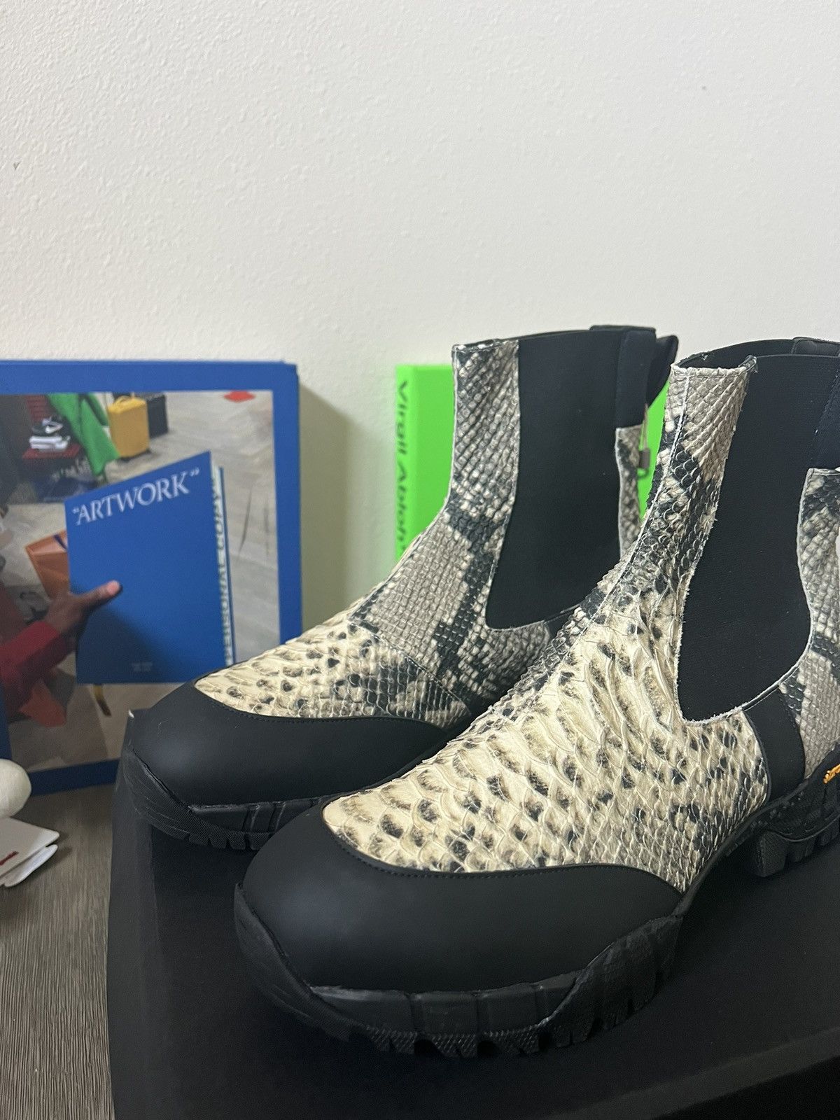 1017 ALYX 9SM 1017 ALYX 9SM Snakeskin Vibram Chelsea Boots SS19 Size US 10 / EU 43 - 2 Thumbnail