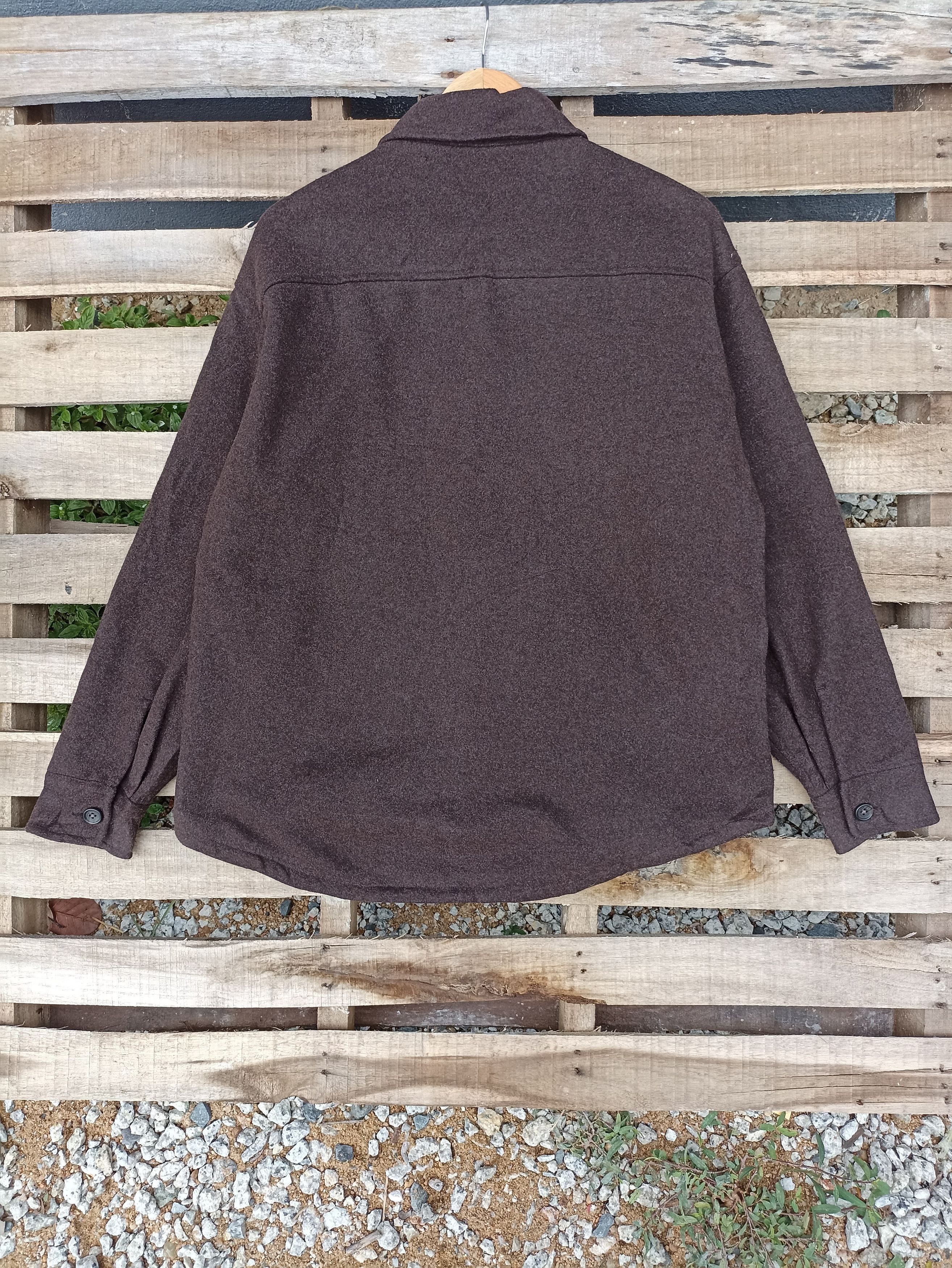 Japanese Brand × Uniqlo × Vintage Uniqlo Wool Shirt Button Flannel Size US L / EU 52-54 / 3 - 2 Thumbnail