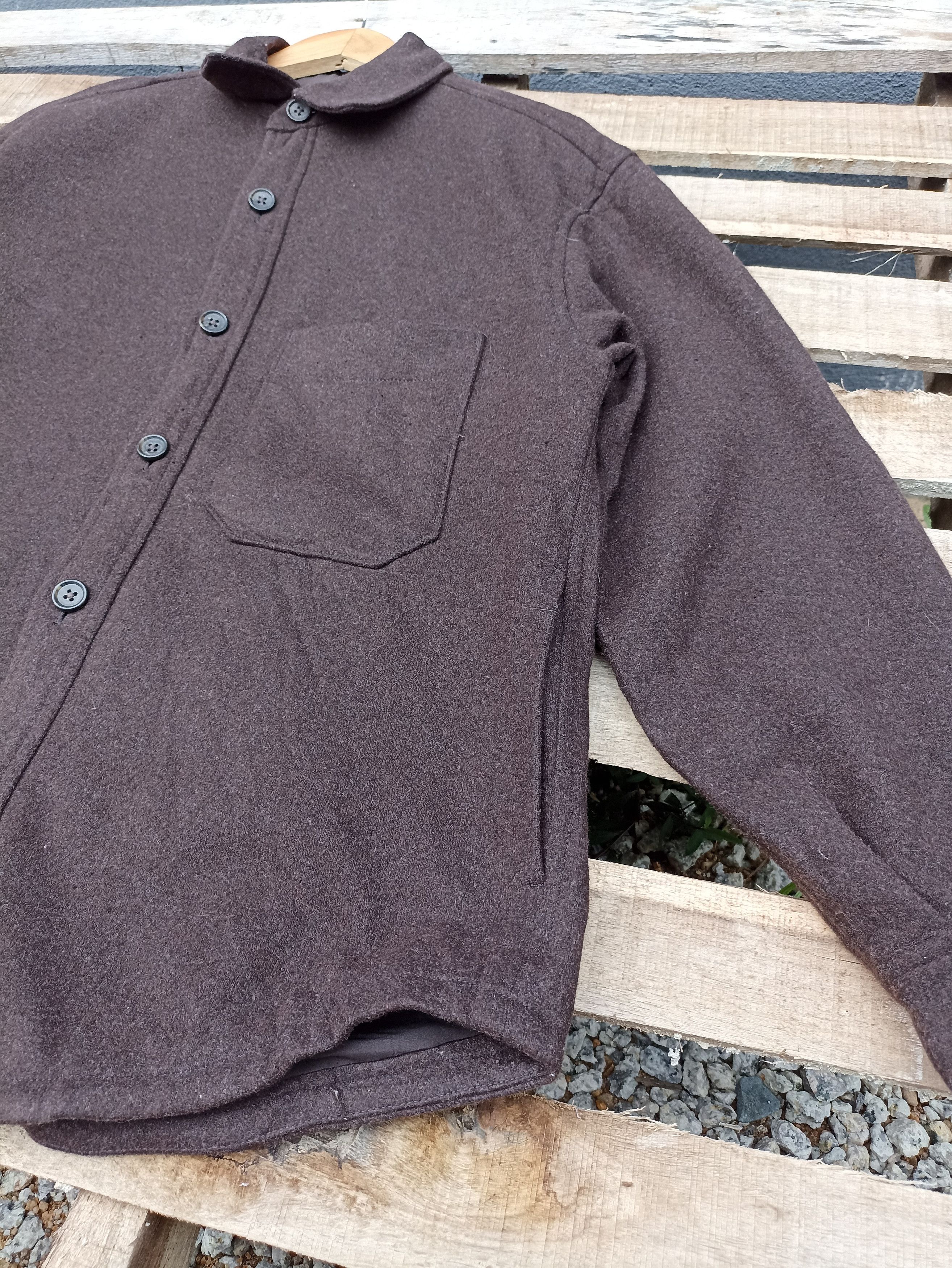 Japanese Brand × Uniqlo × Vintage Uniqlo Wool Shirt Button Flannel Size US L / EU 52-54 / 3 - 3 Thumbnail