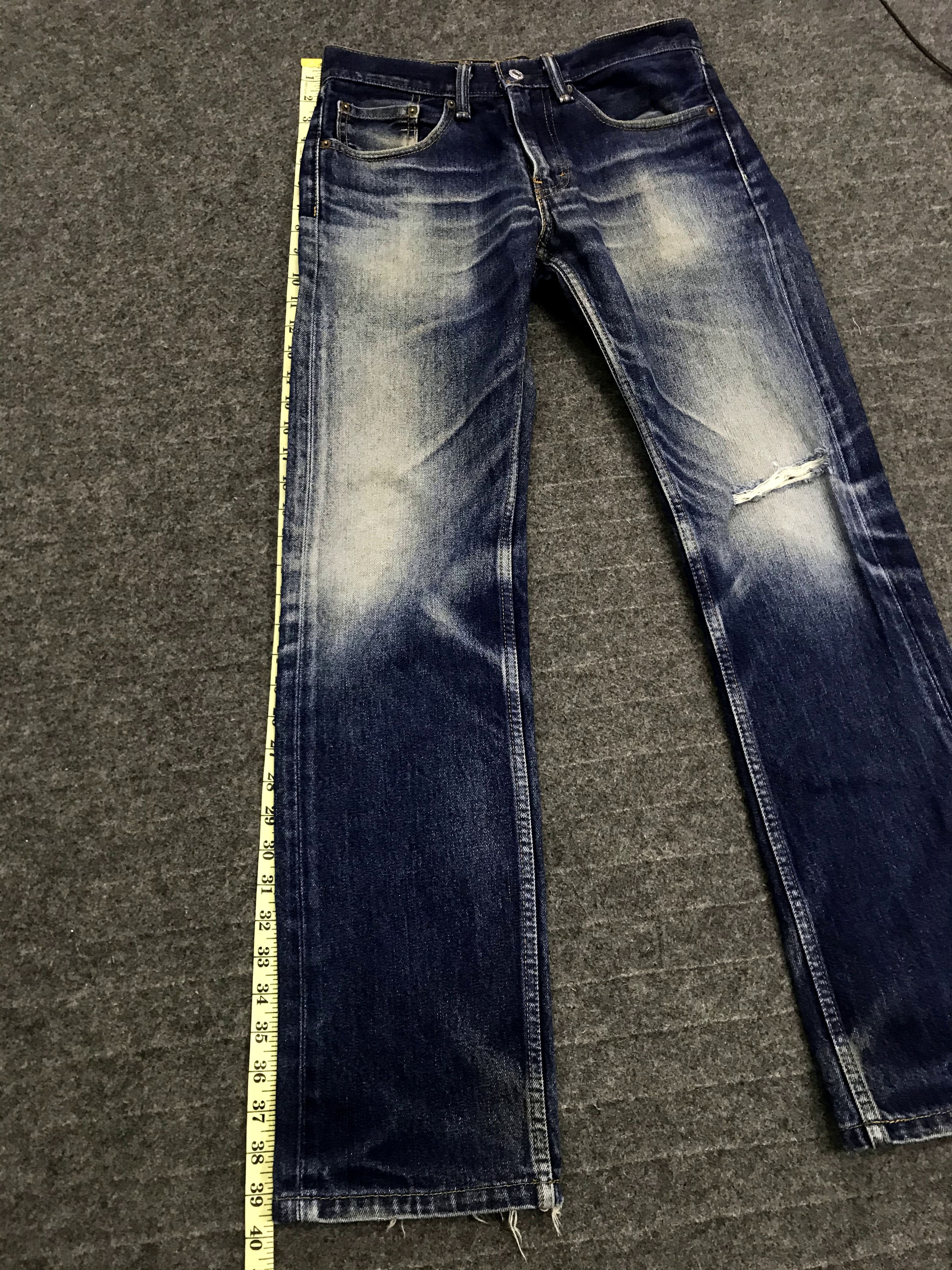 Levi's Vintage Clothing Vintage Distressed Denim Levi's Strauss Jeans Lot 505 Size US 29 - 19 Thumbnail