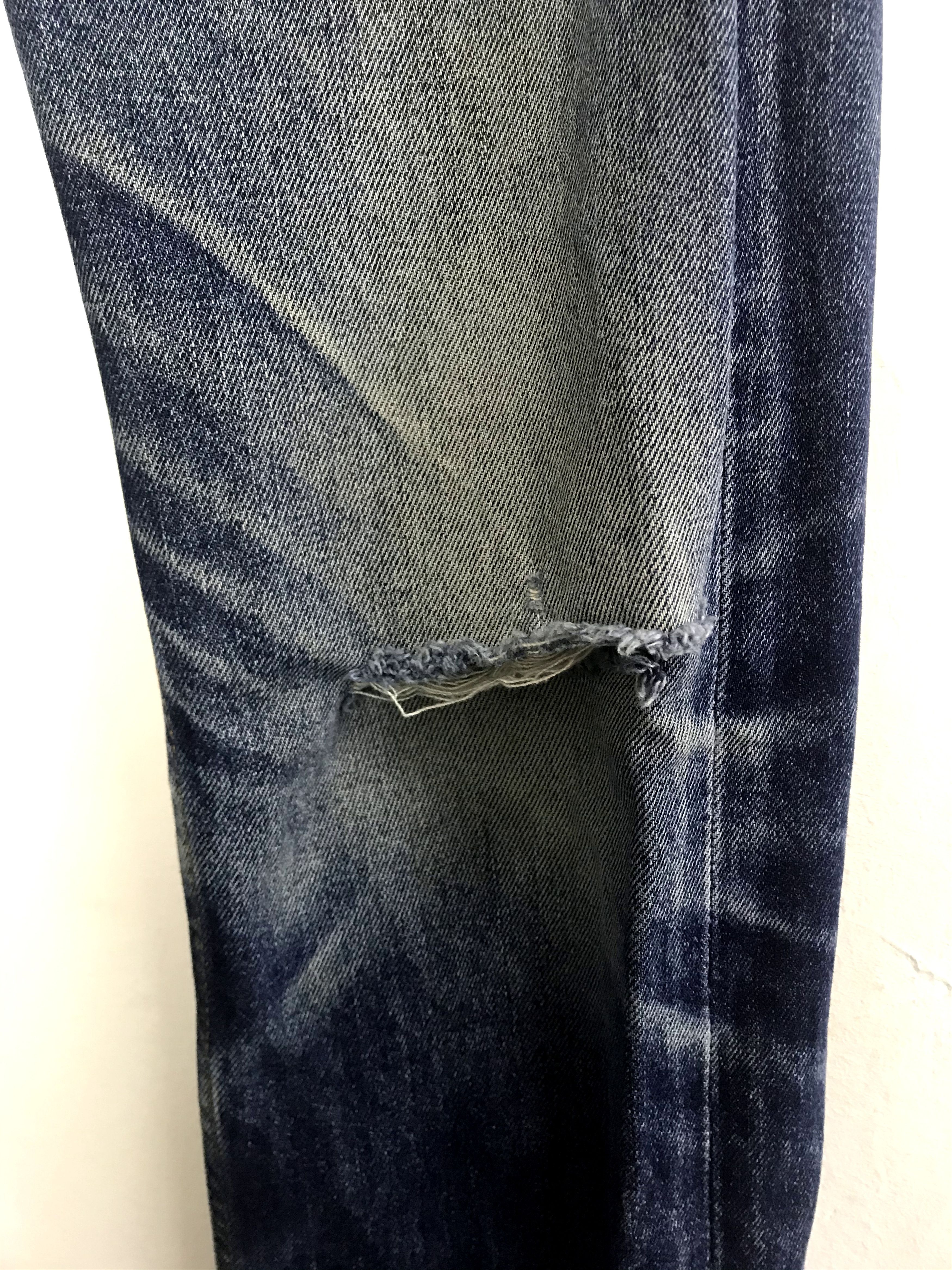 Levi's Vintage Clothing Vintage Distressed Denim Levi's Strauss Jeans Lot 505 Size US 29 - 24 Thumbnail