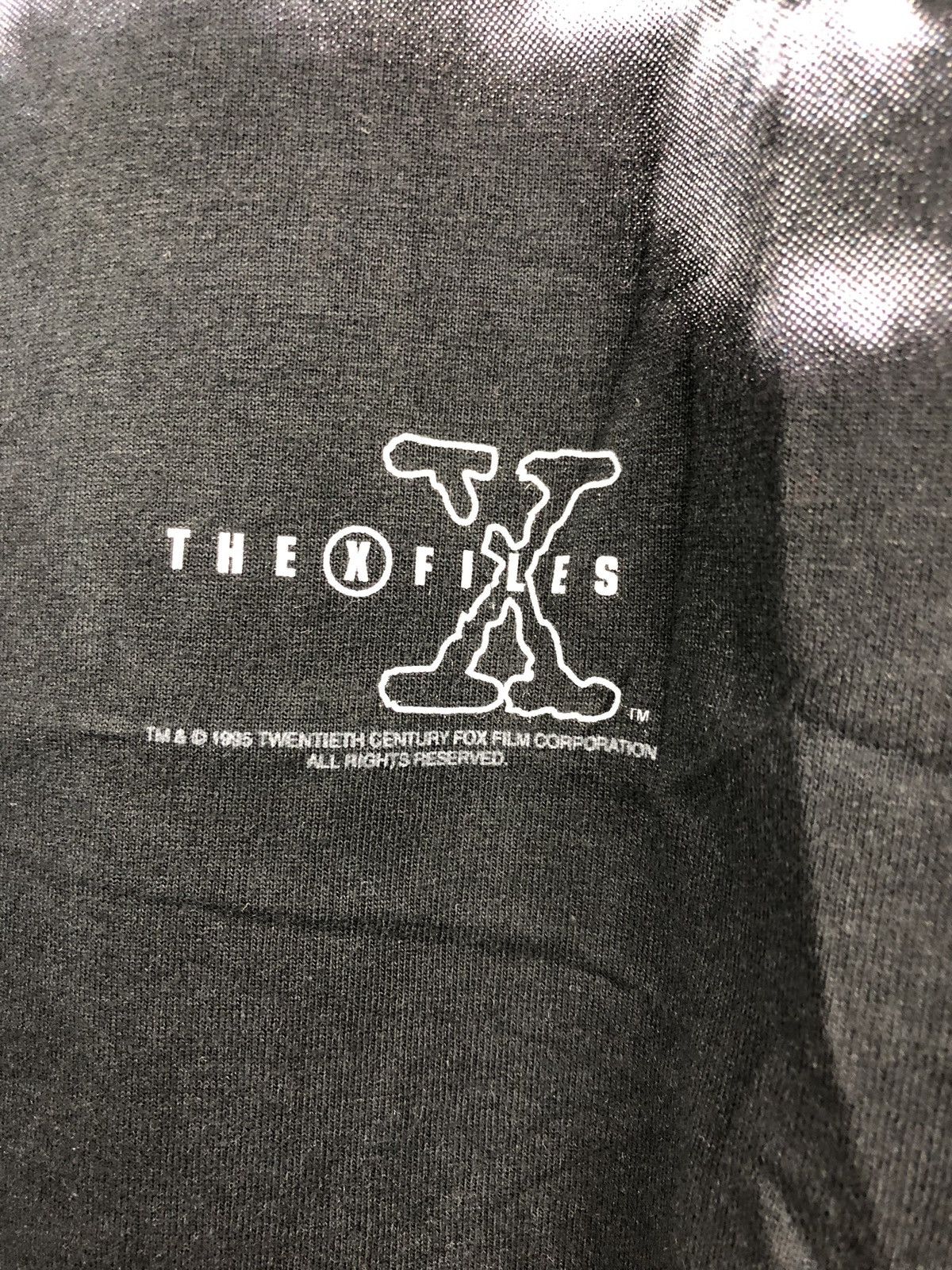 Vintage Vintage 90's The X Files 1995 T-Shirt Size US XL / EU 56 / 4 - 6 Thumbnail