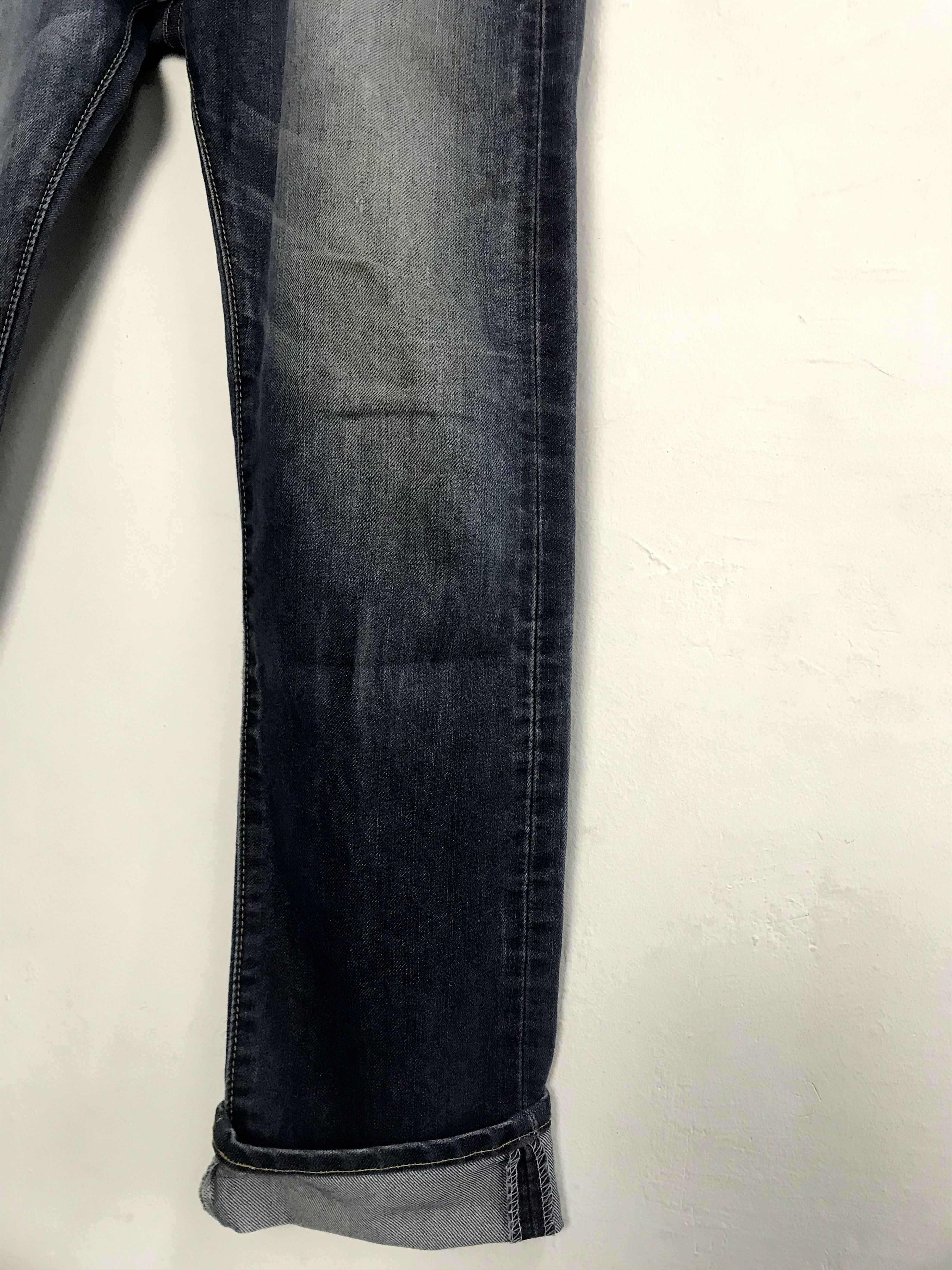 Levi's Vintage Distressed Denim Levi's Strauss Jeans Fits Size 30 Size US 30 / EU 46 - 7 Thumbnail