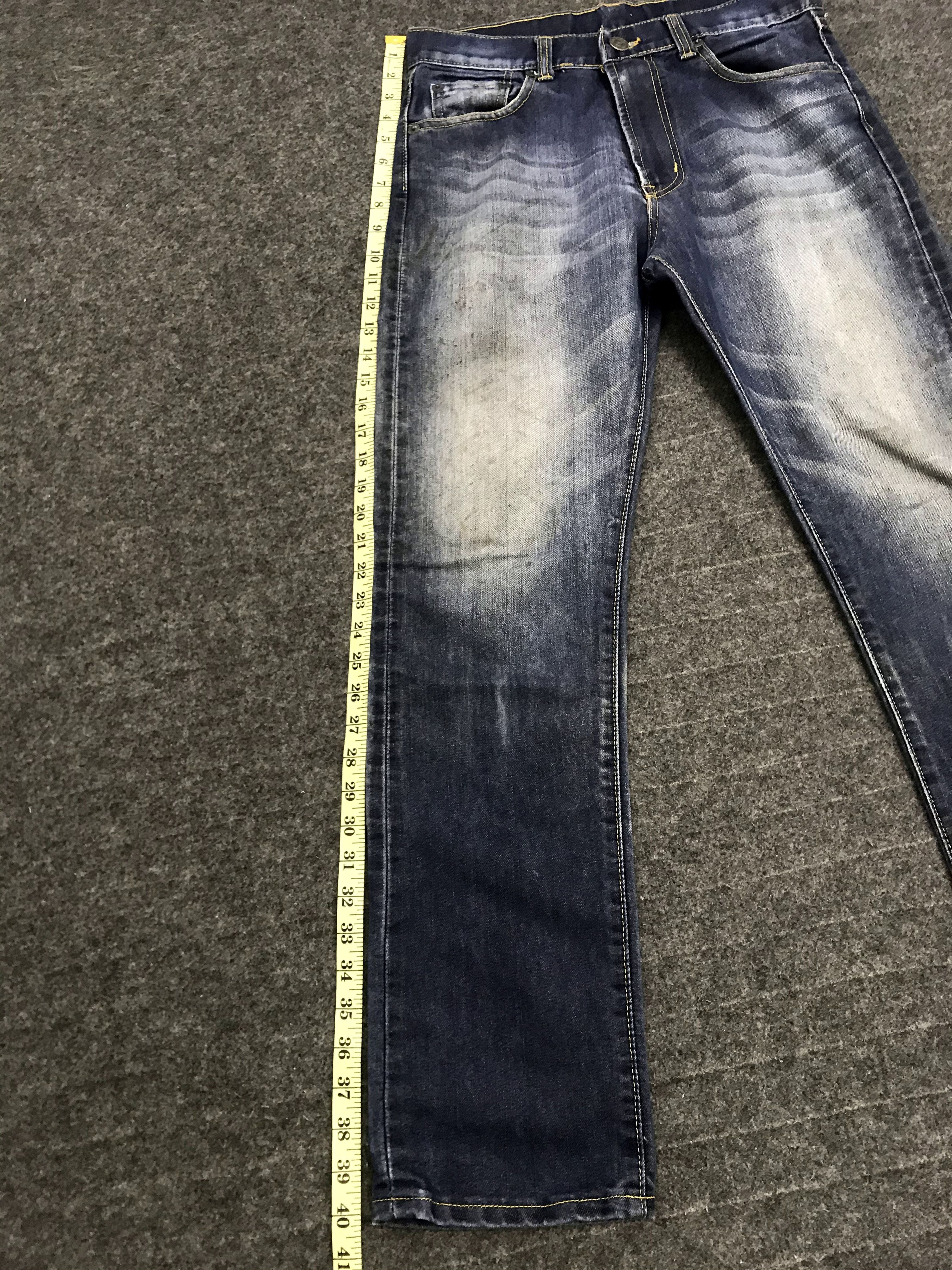 Levi's Vintage Distressed Denim Levi's Strauss Jeans Fits Size 30 Size US 30 / EU 46 - 12 Thumbnail