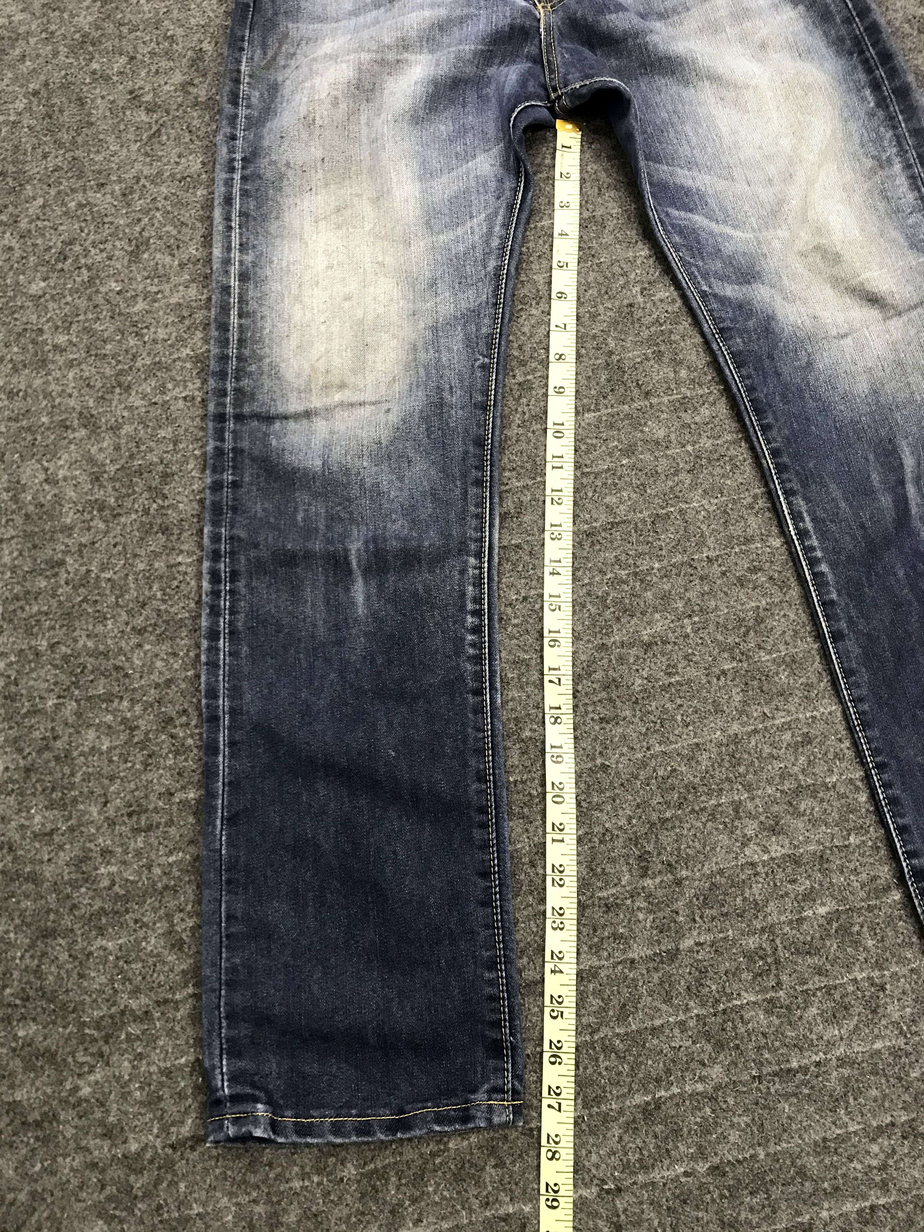 Levi's Vintage Distressed Denim Levi's Strauss Jeans Fits Size 30 Size US 30 / EU 46 - 13 Thumbnail