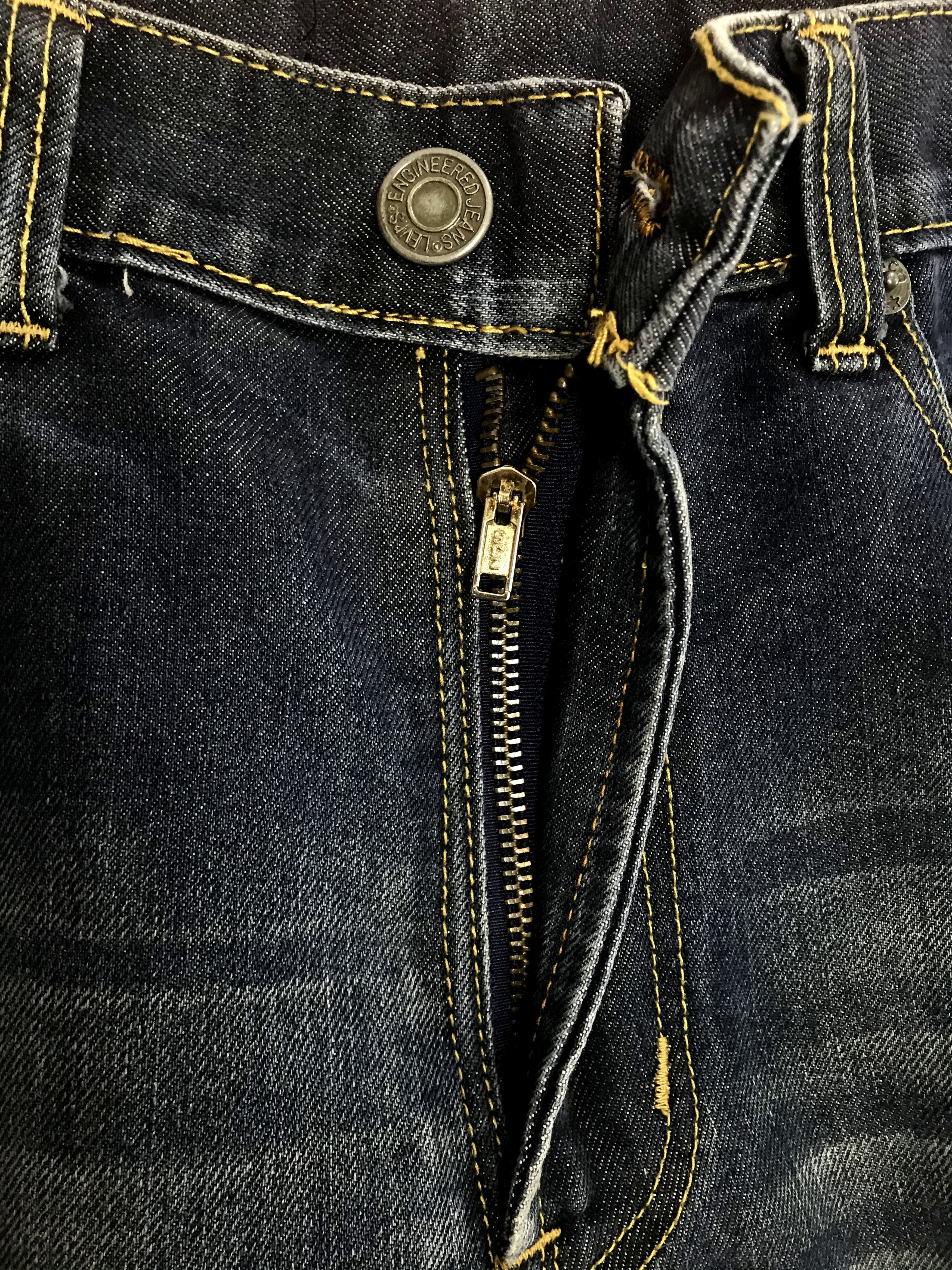 Levi's Vintage Distressed Denim Levi's Strauss Jeans Fits Size 30 Size US 30 / EU 46 - 6 Thumbnail