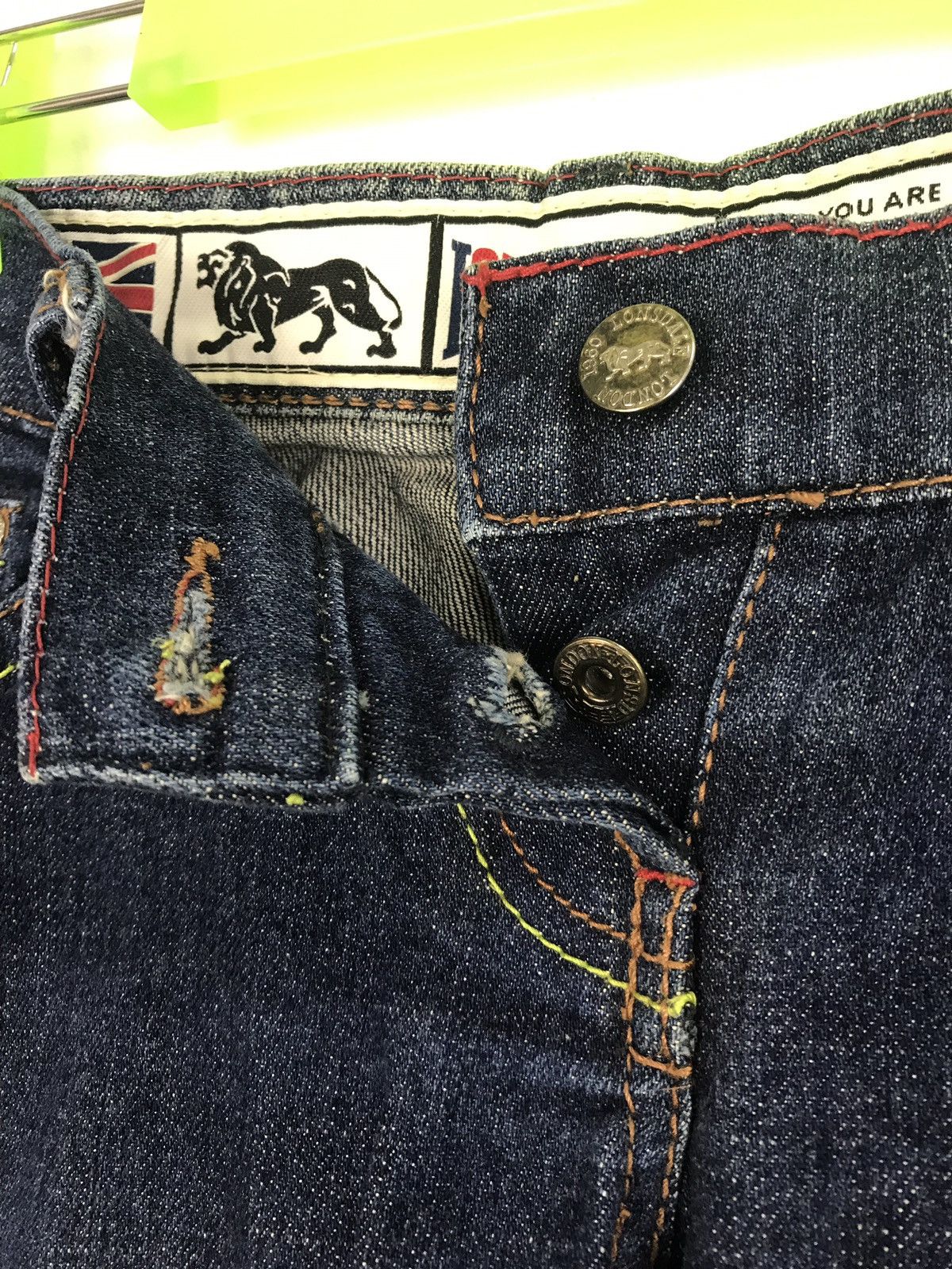 Lonsdale Lonsdale London Denim Jeans Pant Blue Indigo Button Size 30" / US 8 / IT 44 - 4 Thumbnail