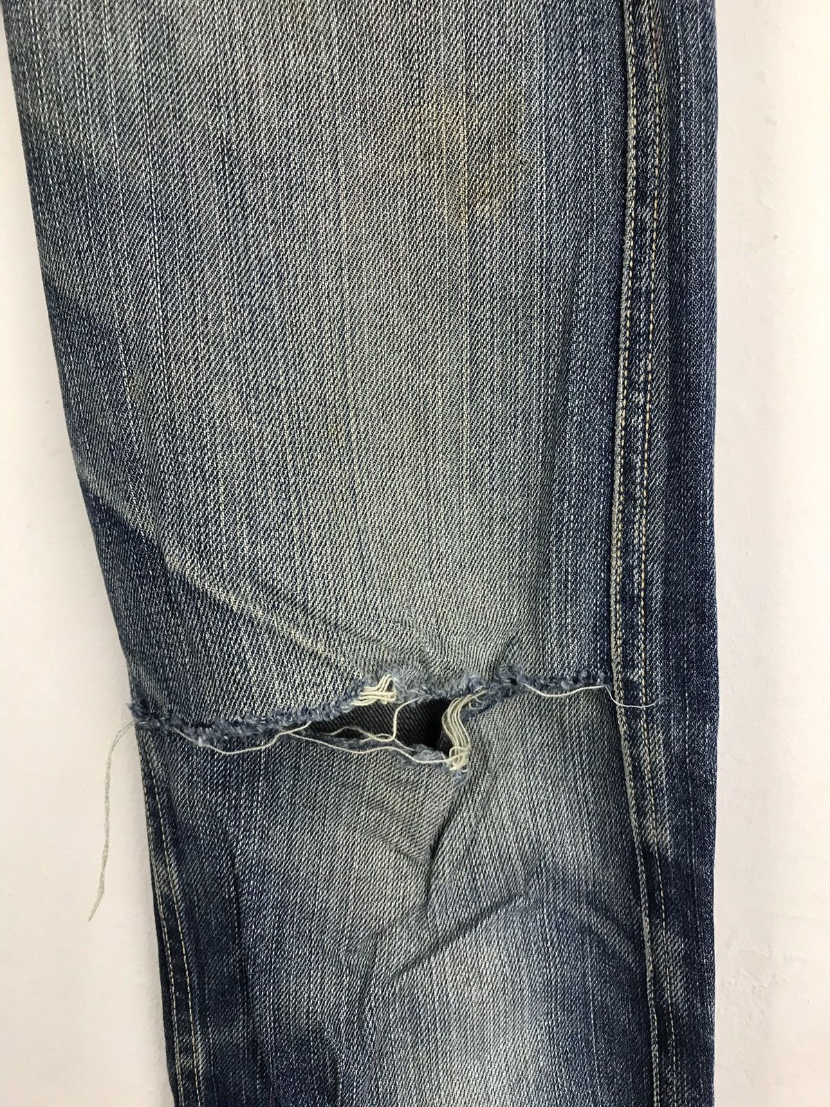 Levi's Levis Vintage Size 32 Distressed Denim Pant Indigo Jeans Size US 31 - 17 Thumbnail