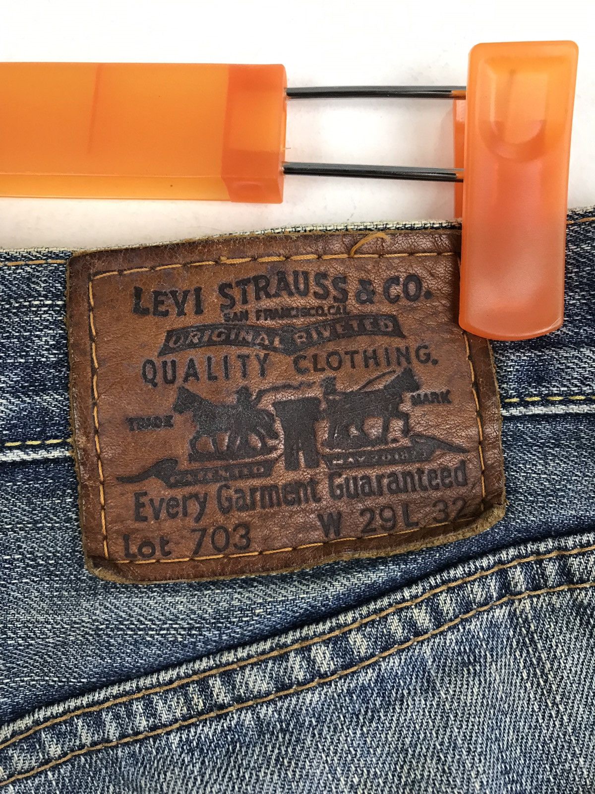 Levi's Levi’s Blue Denim Jeans Pant Distressed 702 703 Size US 30 / EU 46 - 6 Thumbnail