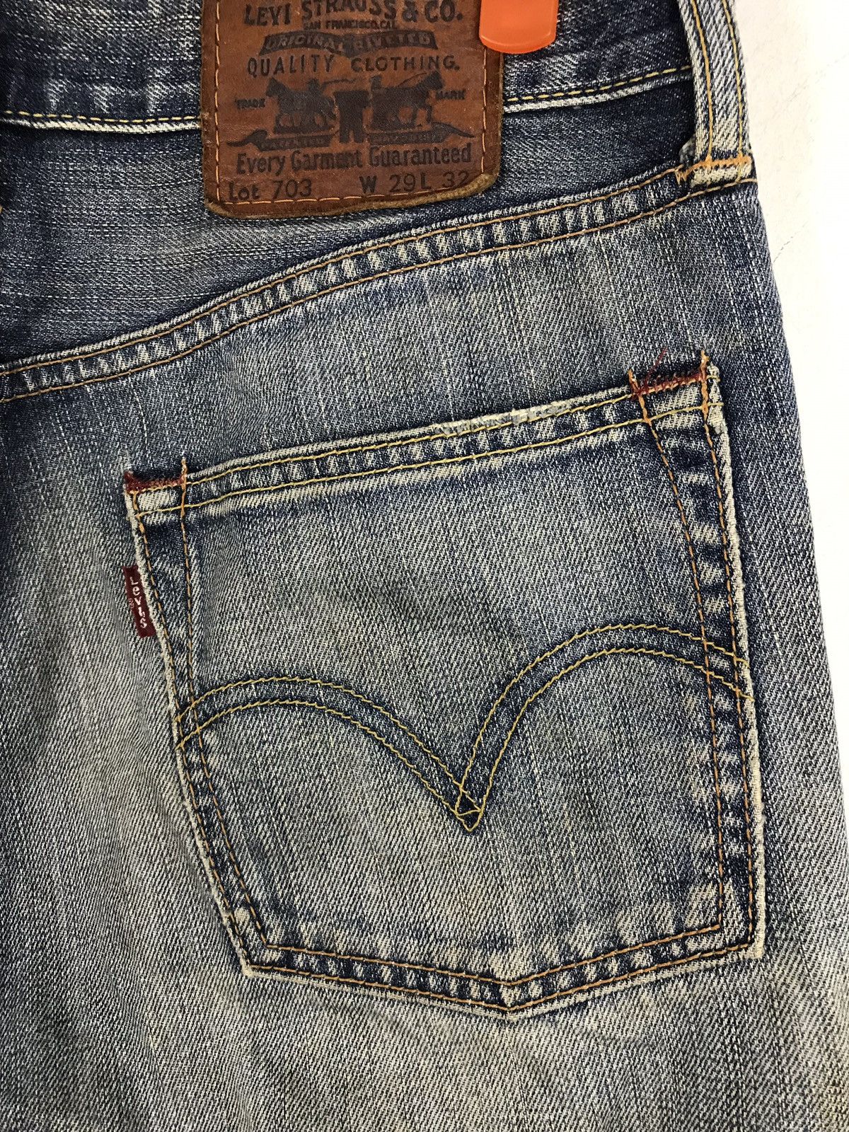 Levi's Levi’s Blue Denim Jeans Pant Distressed 702 703 Size US 30 / EU 46 - 5 Thumbnail