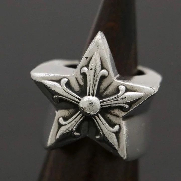 image of Chrome Hearts Star Ring (6.5) in Silver, Men's