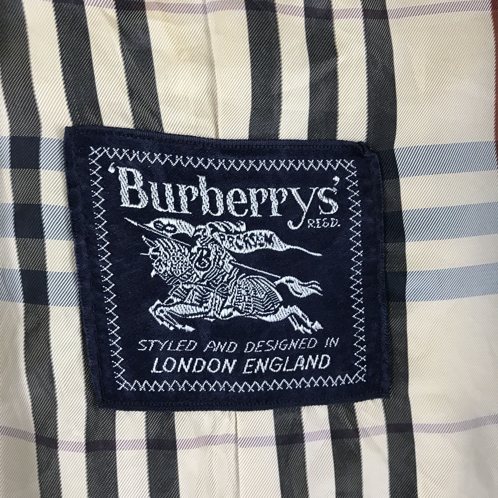 Burberry 🔊🔔🔥❗FINAL DROP🔥Burberry Nova Checker London Trech Coat Size US S / EU 44-46 / 1 - 10 Thumbnail