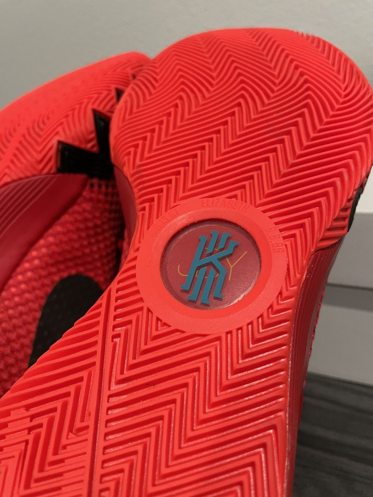 Nike Nike Kyrie 1 OG “Deceptive red” Size US 9.5 / EU 42-43 - 10 Thumbnail