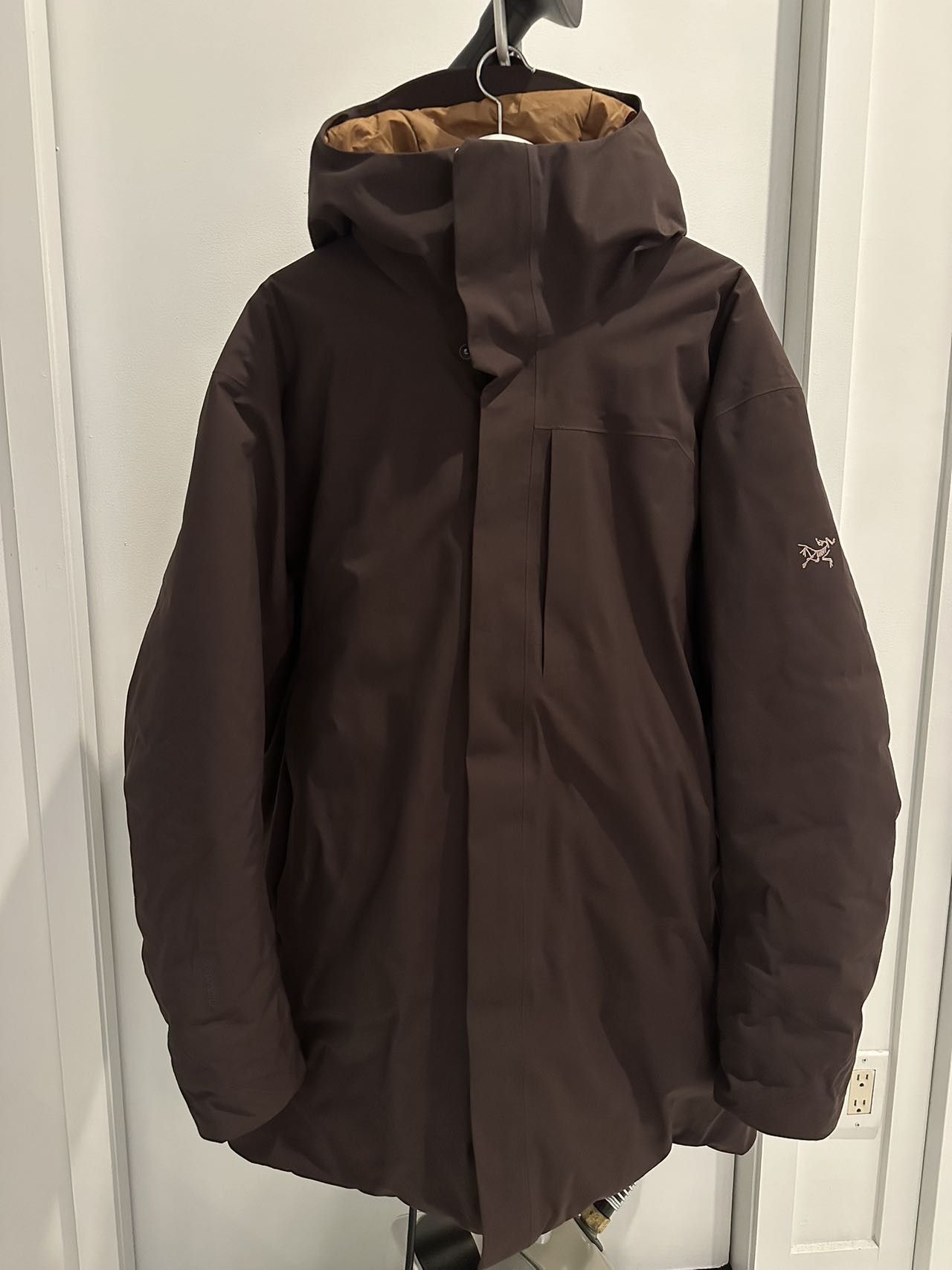 image of Arcteryx Arc'teryx Therme Parka Bitters Size Xxl in Brown, Men's