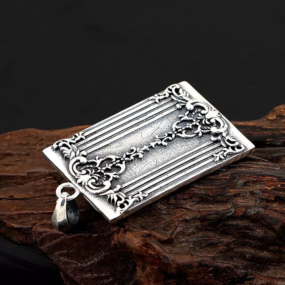 Other Gothic Spades K Skull Punk Street Biker Pendant Necklace Size ONE SIZE - 2 Thumbnail